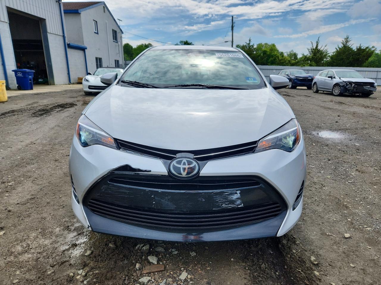 2017 Toyota Corolla Le Silver vin: 2T1BURHE1HC939726
