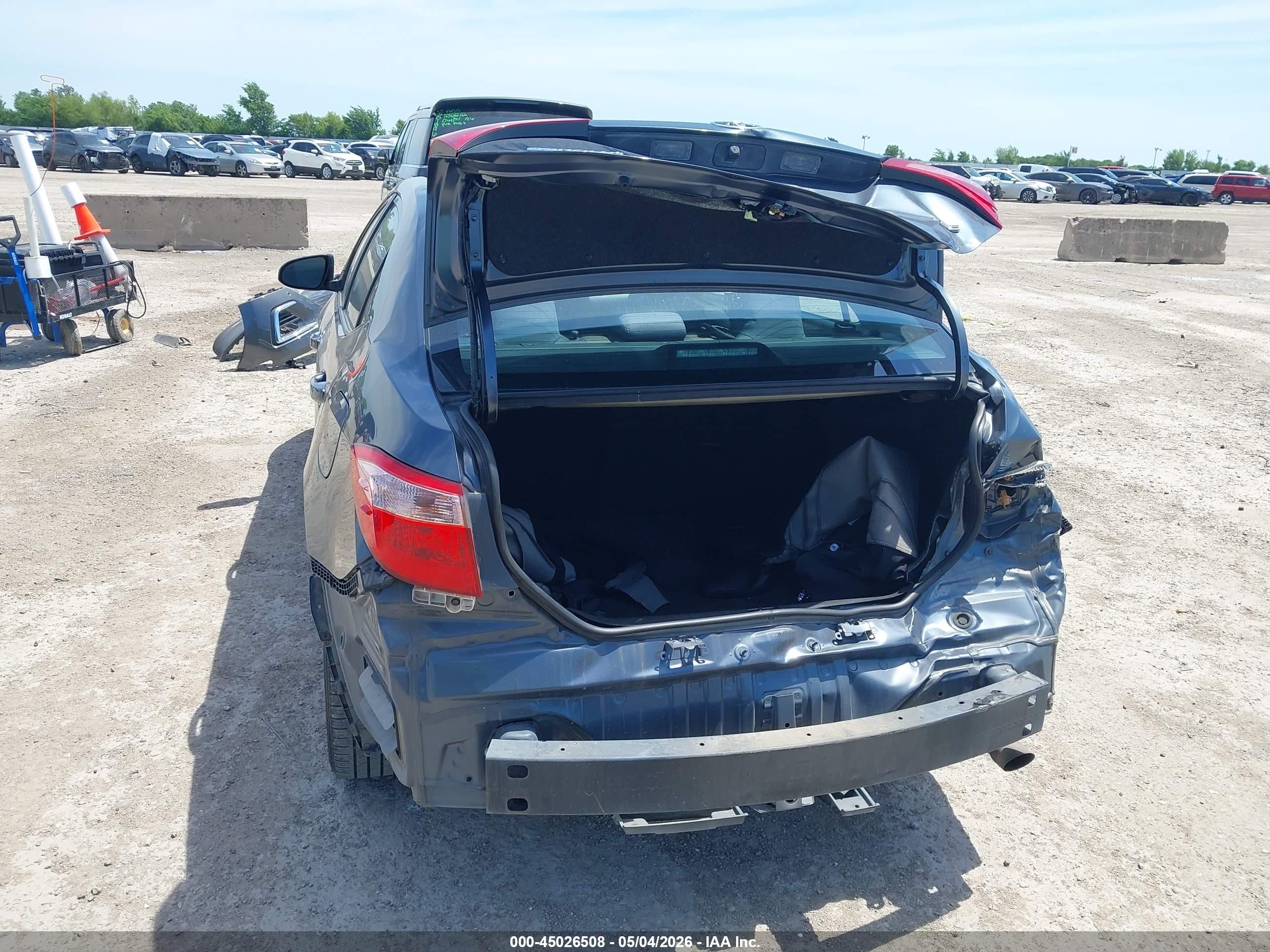 2019 Toyota Corolla Le Blue vin: 2T1BURHE1KC240071