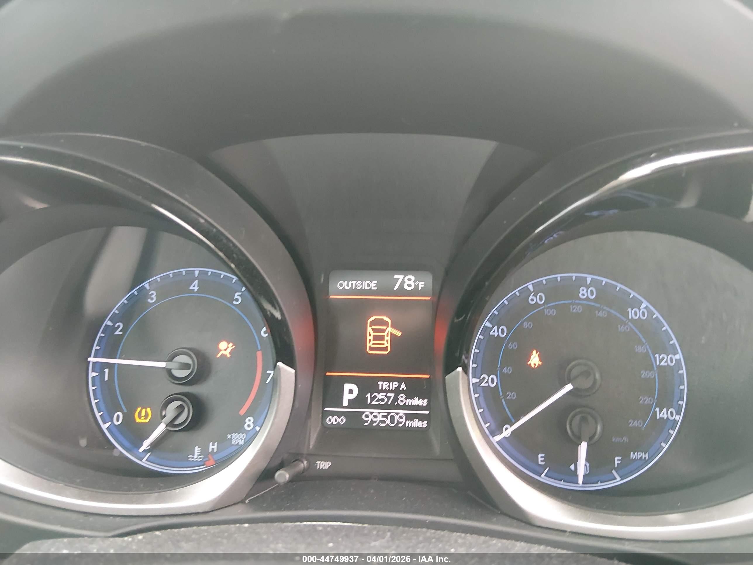 2014 Toyota Corolla S Plus Red vin: 2T1BURHE2EC002444