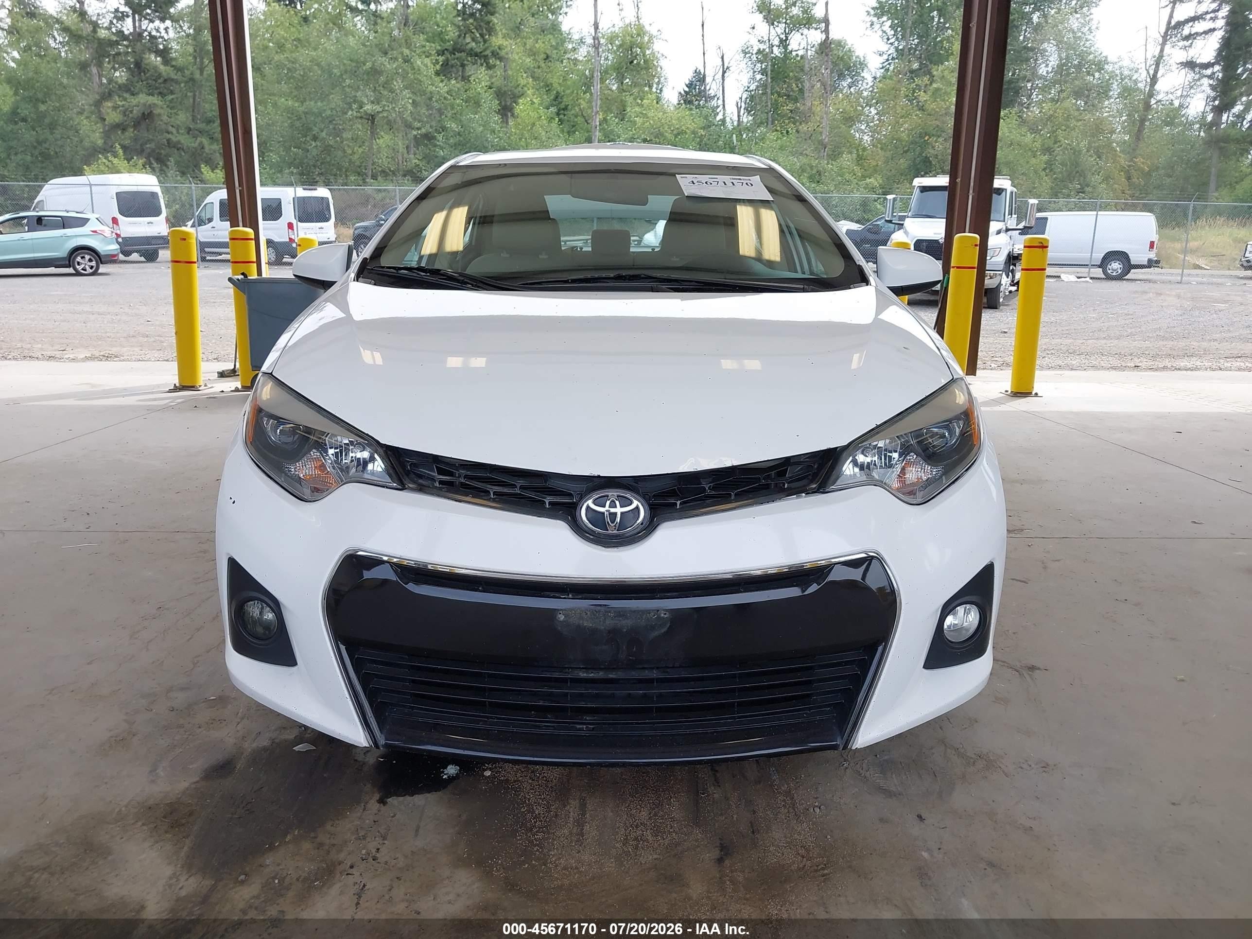 2014 Toyota Corolla Le White vin: 2T1BURHE2EC019308