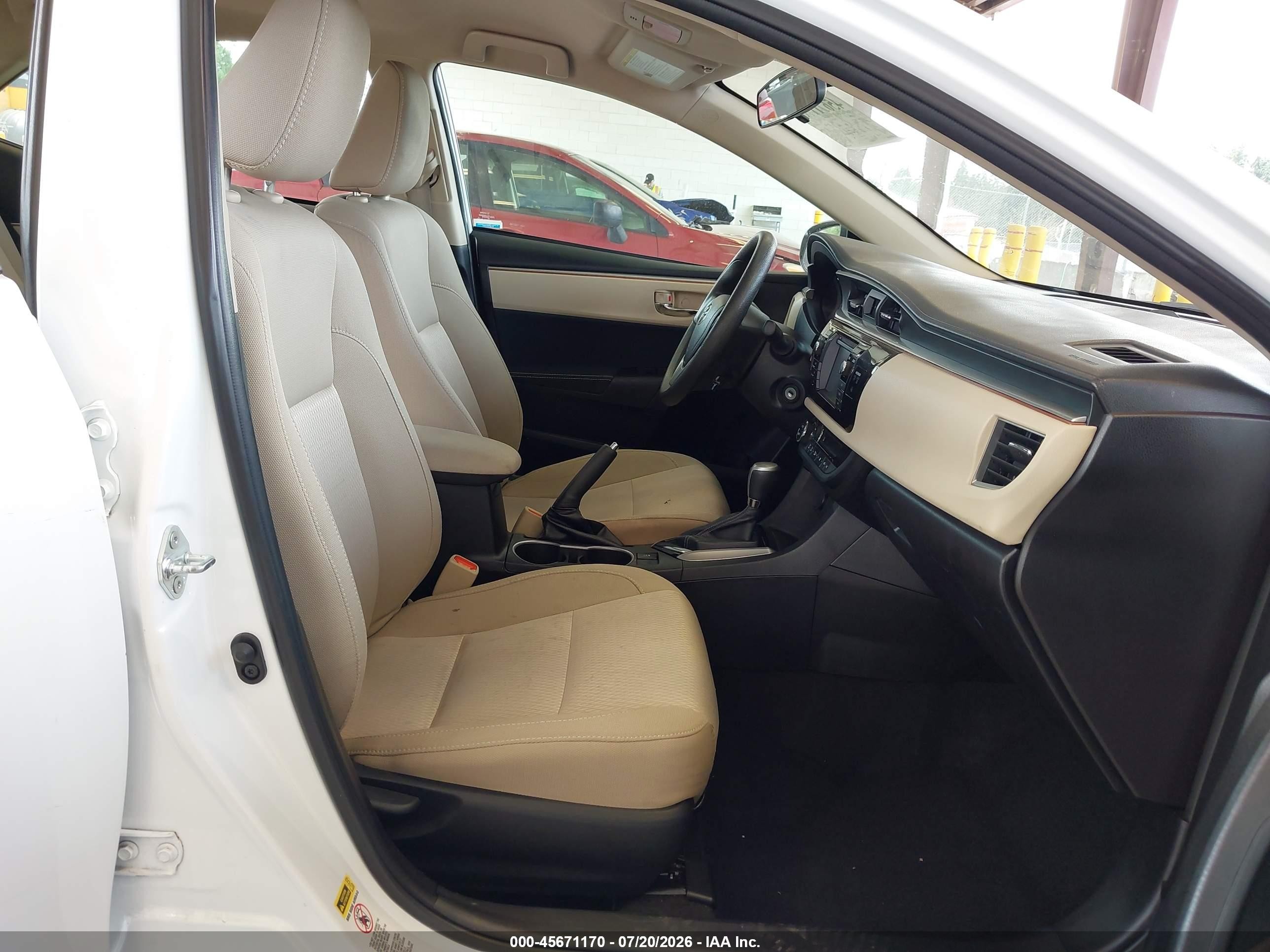 2014 Toyota Corolla Le White vin: 2T1BURHE2EC019308