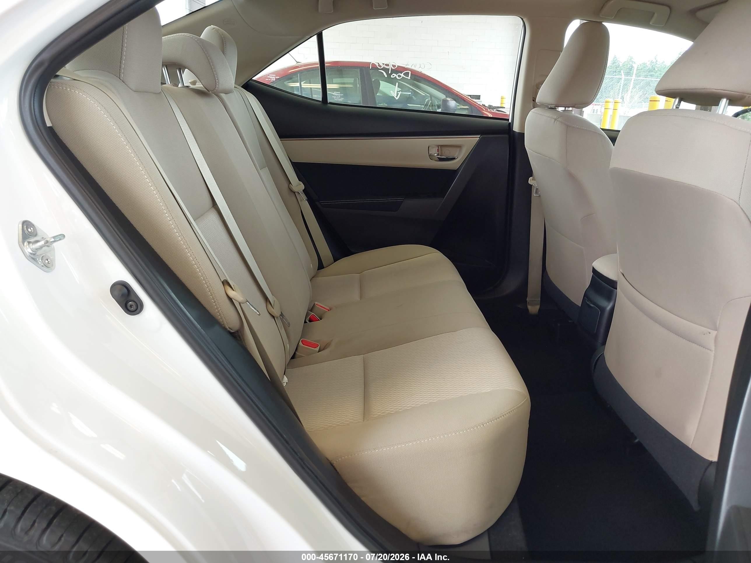 2014 Toyota Corolla Le White vin: 2T1BURHE2EC019308