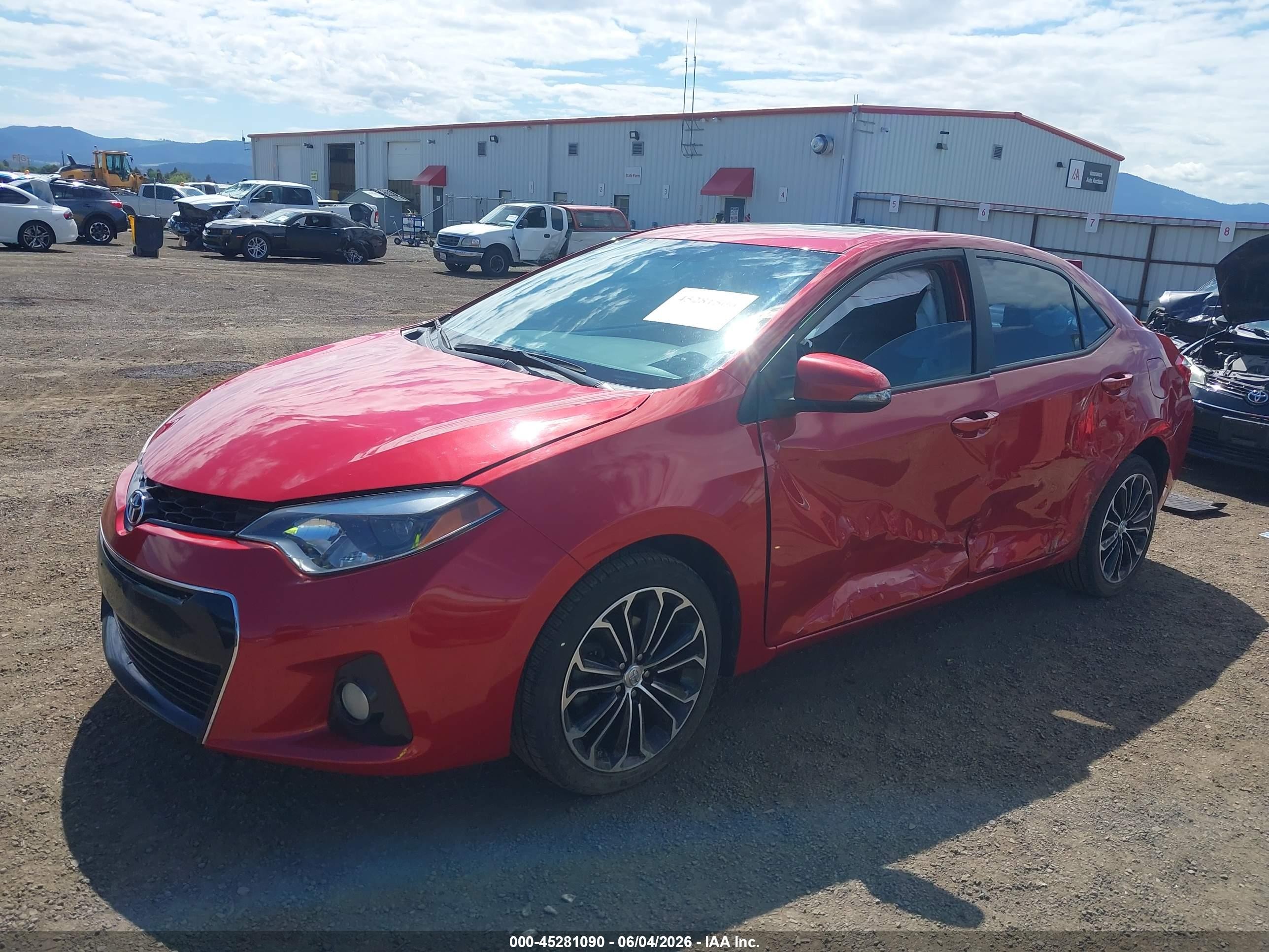 2014 Toyota Corolla S Plus Red vin: 2T1BURHE2EC055709
