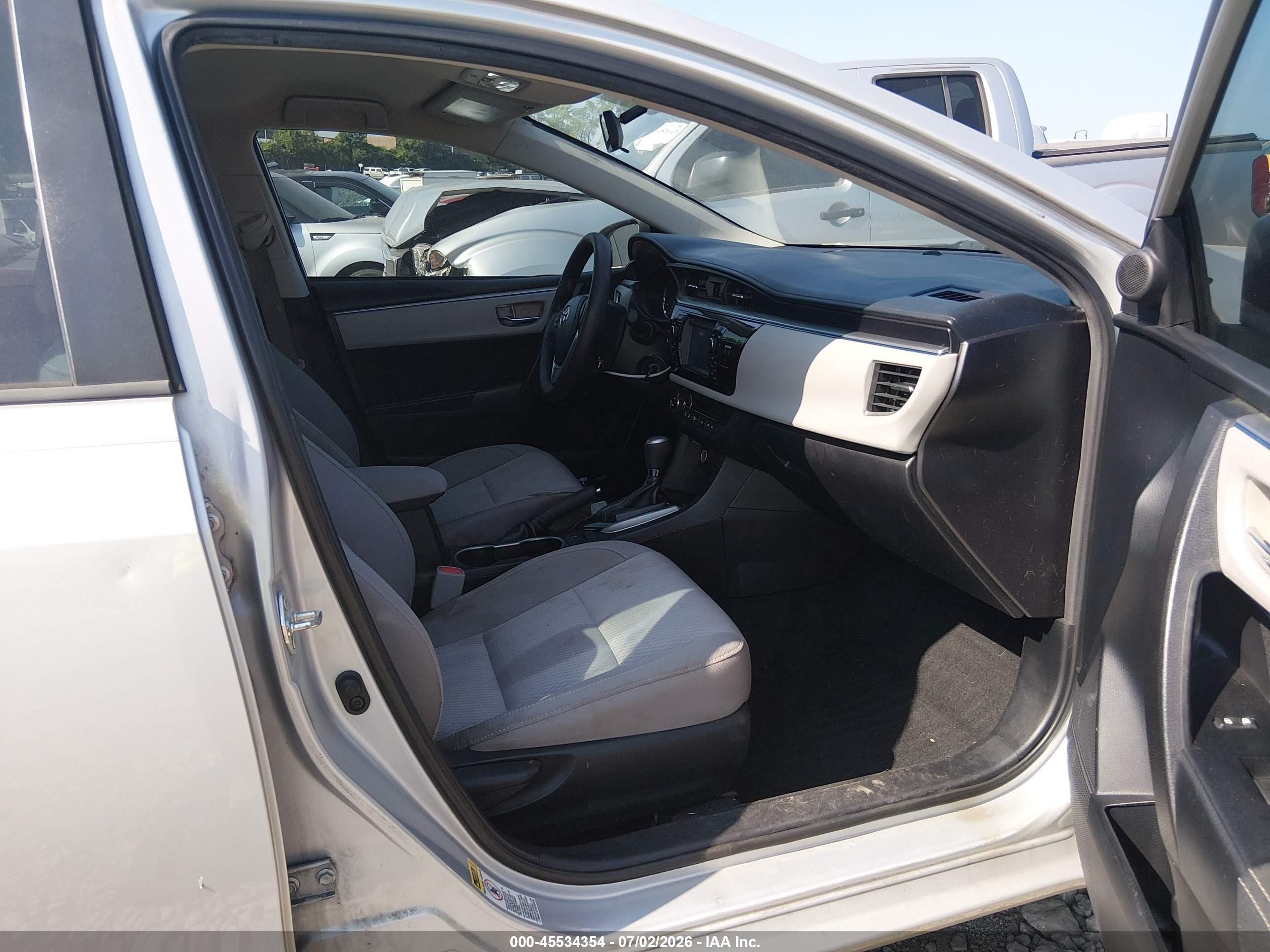 2014 Toyota Corolla Le Silver vin: 2T1BURHE2EC062952