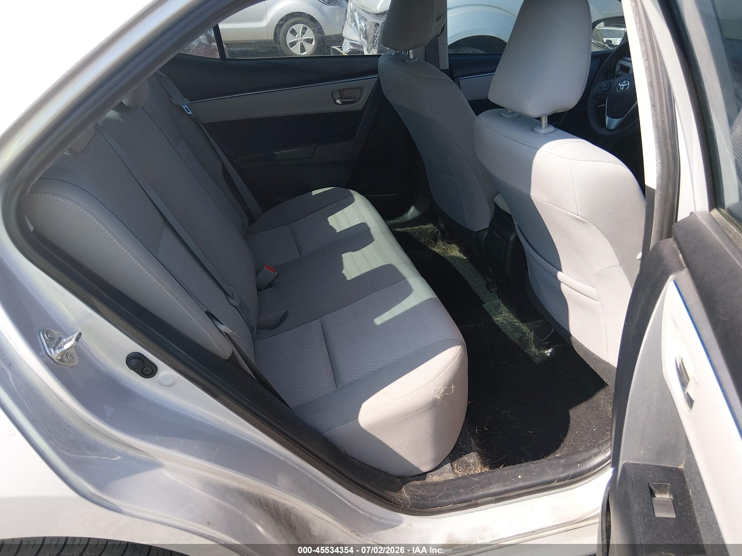 2014 Toyota Corolla Le Silver vin: 2T1BURHE2EC062952