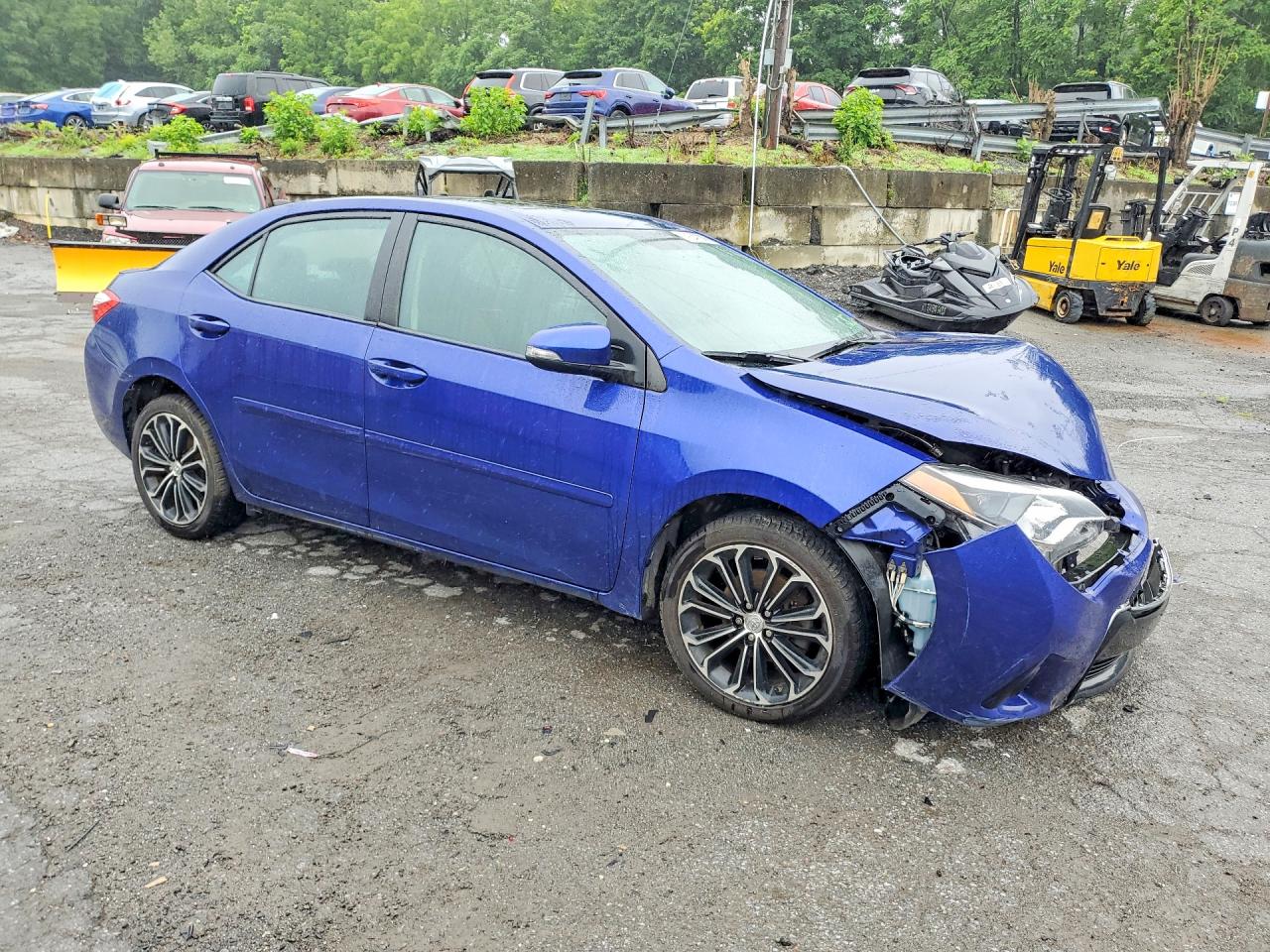 2014 Toyota Corolla S Plus Blue vin: 2T1BURHE2EC066810