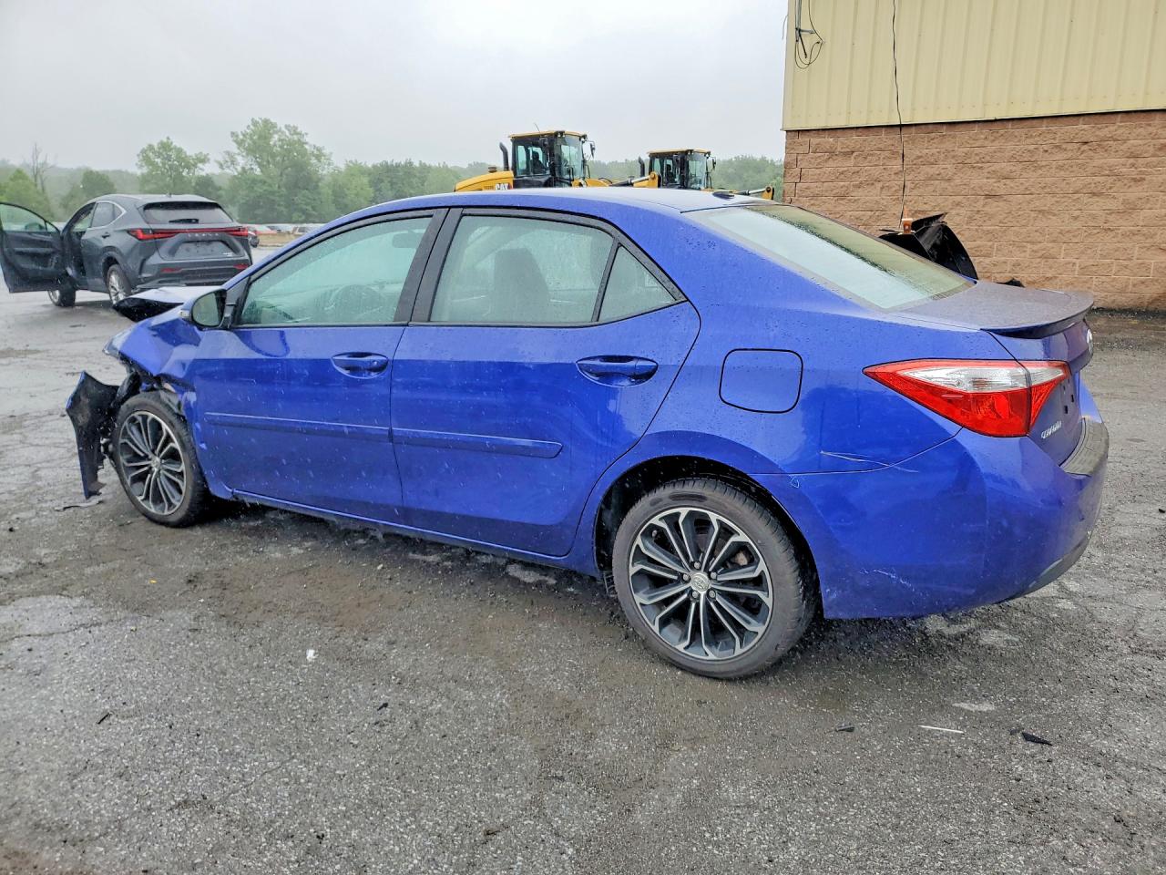 2014 Toyota Corolla S Plus Blue vin: 2T1BURHE2EC066810