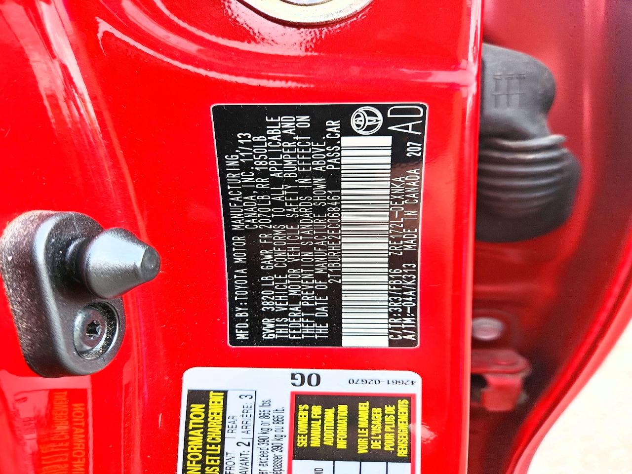 2014 Toyota Corolla Le Red vin: 2T1BURHE2EC068461