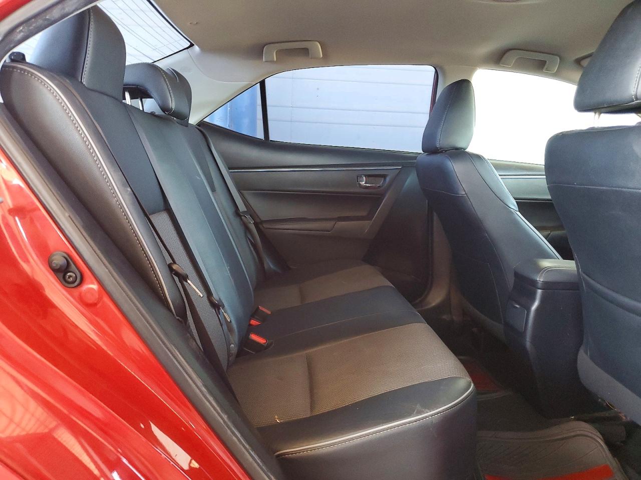 2014 Toyota Corolla S Plus Red vin: 2T1BURHE2EC070162