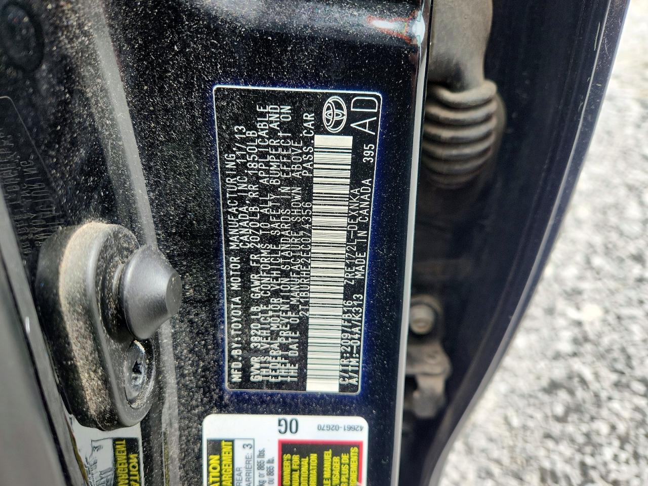 2014 Toyota Corolla Le Black vin: 2T1BURHE2EC074356