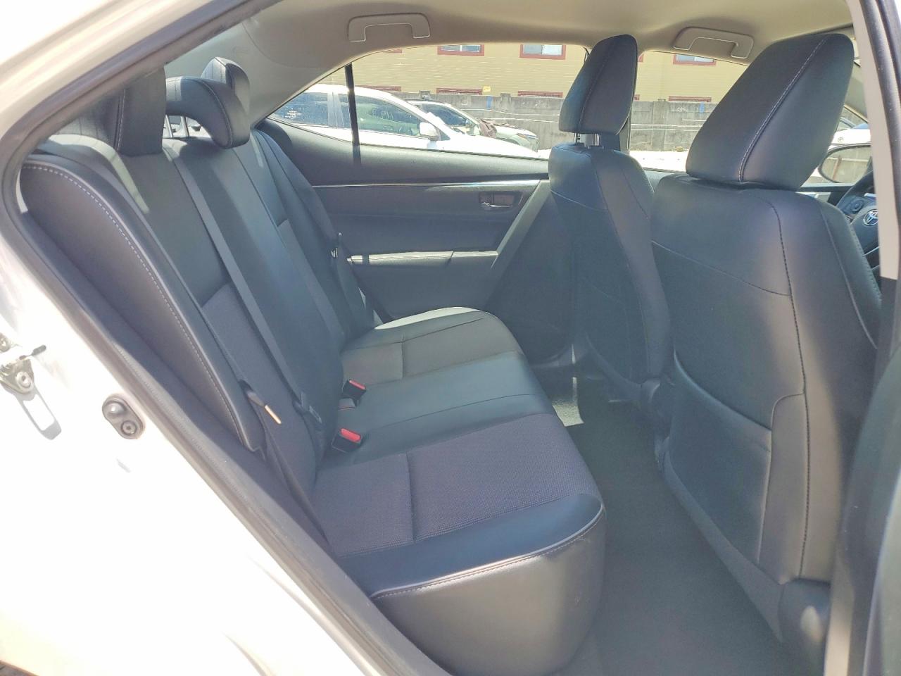 2014 Toyota Corolla S Plus White vin: 2T1BURHE2EC079847
