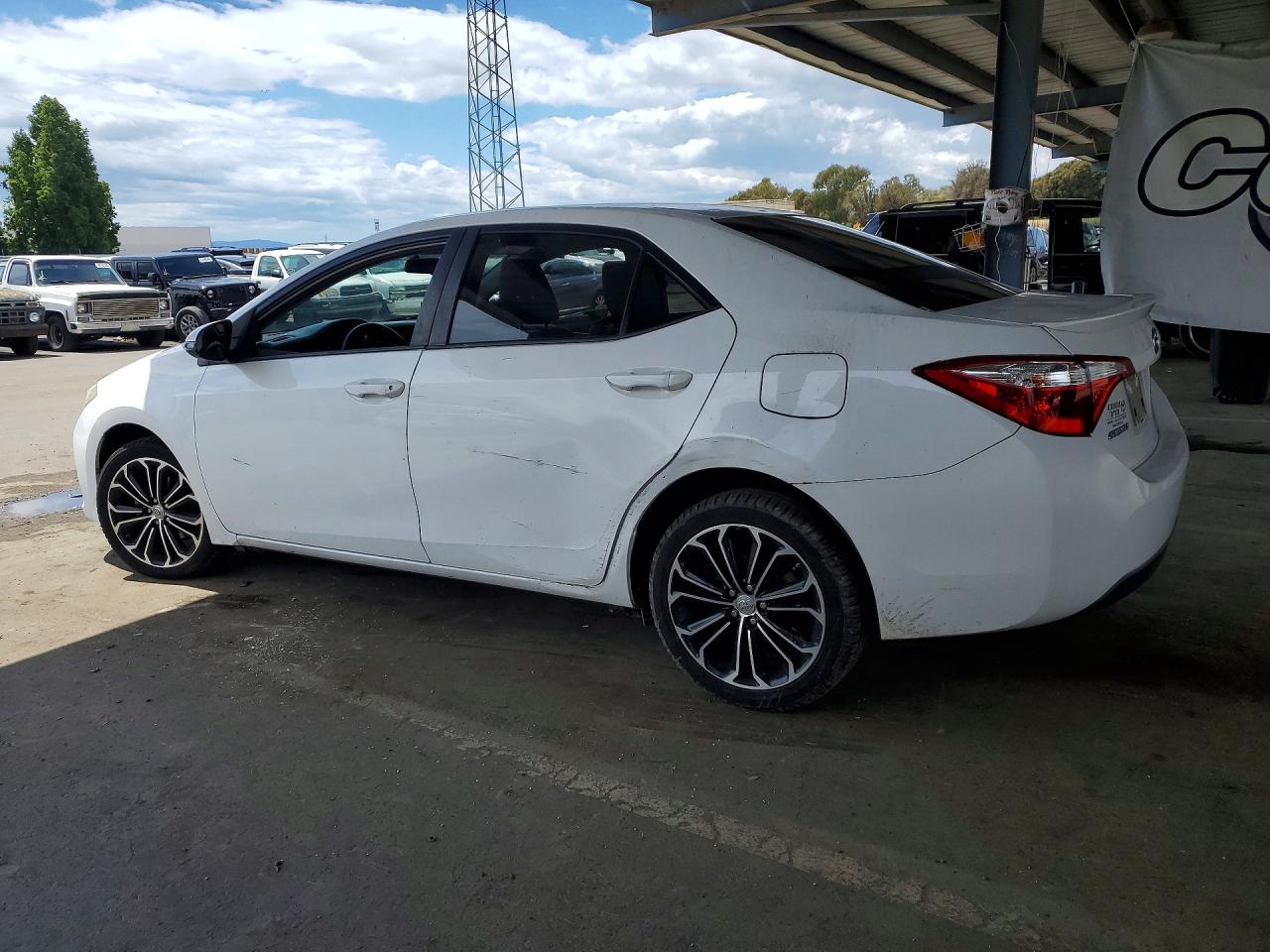 2014 Toyota Corolla S Plus White vin: 2T1BURHE2EC108635