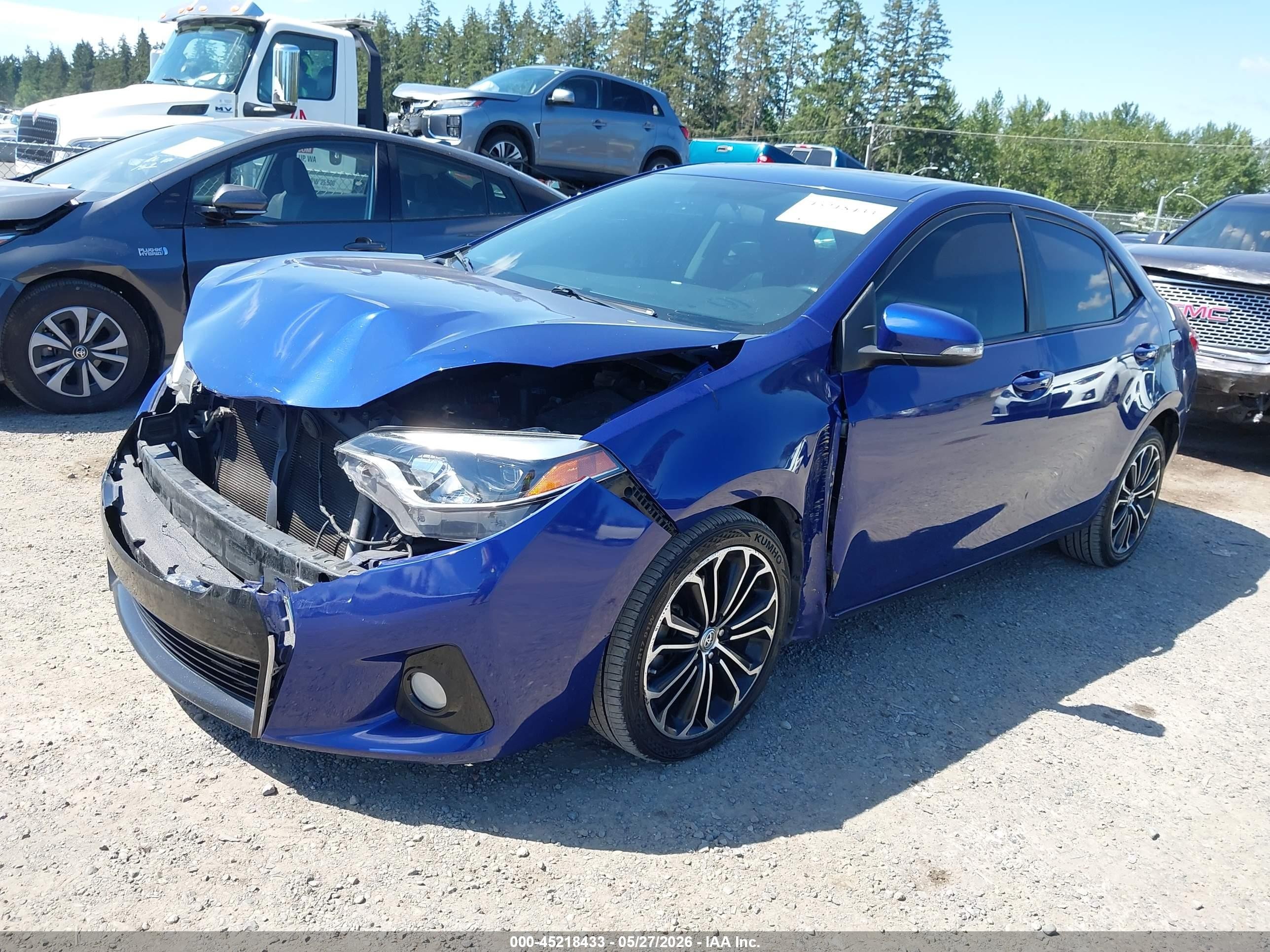 2014 Toyota Corolla S Premium Blue vin: 2T1BURHE2EC110627
