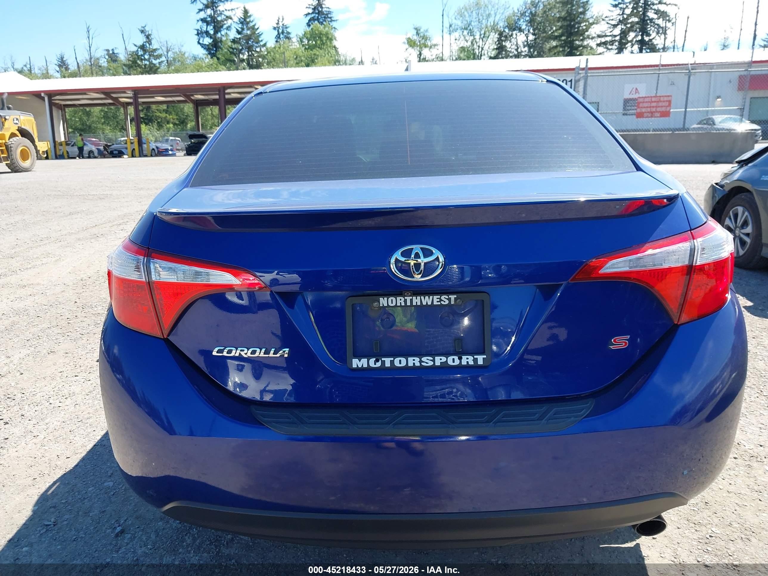 2014 Toyota Corolla S Premium Blue vin: 2T1BURHE2EC110627