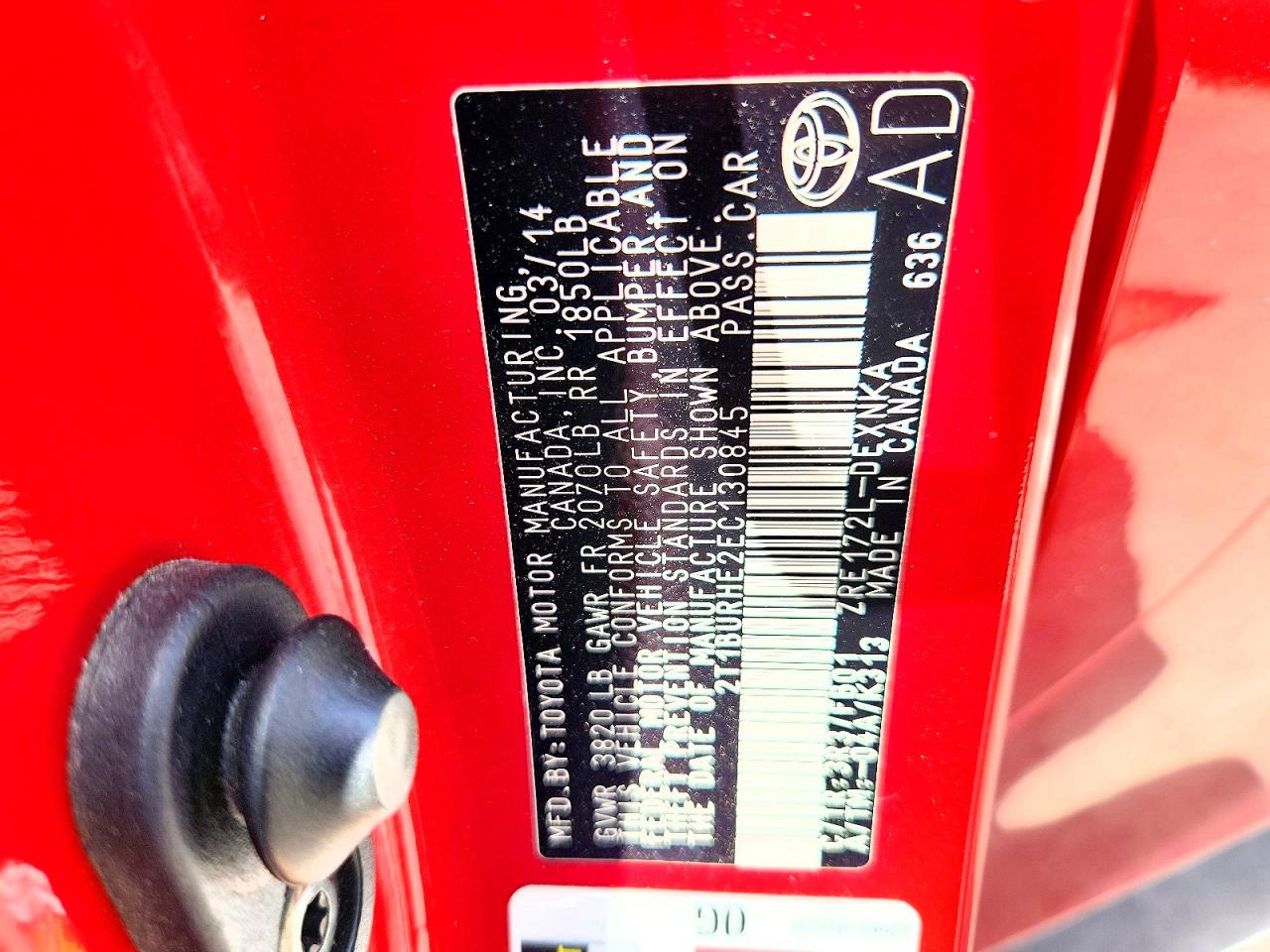2014 Toyota Corolla Le Red vin: 2T1BURHE2EC130845