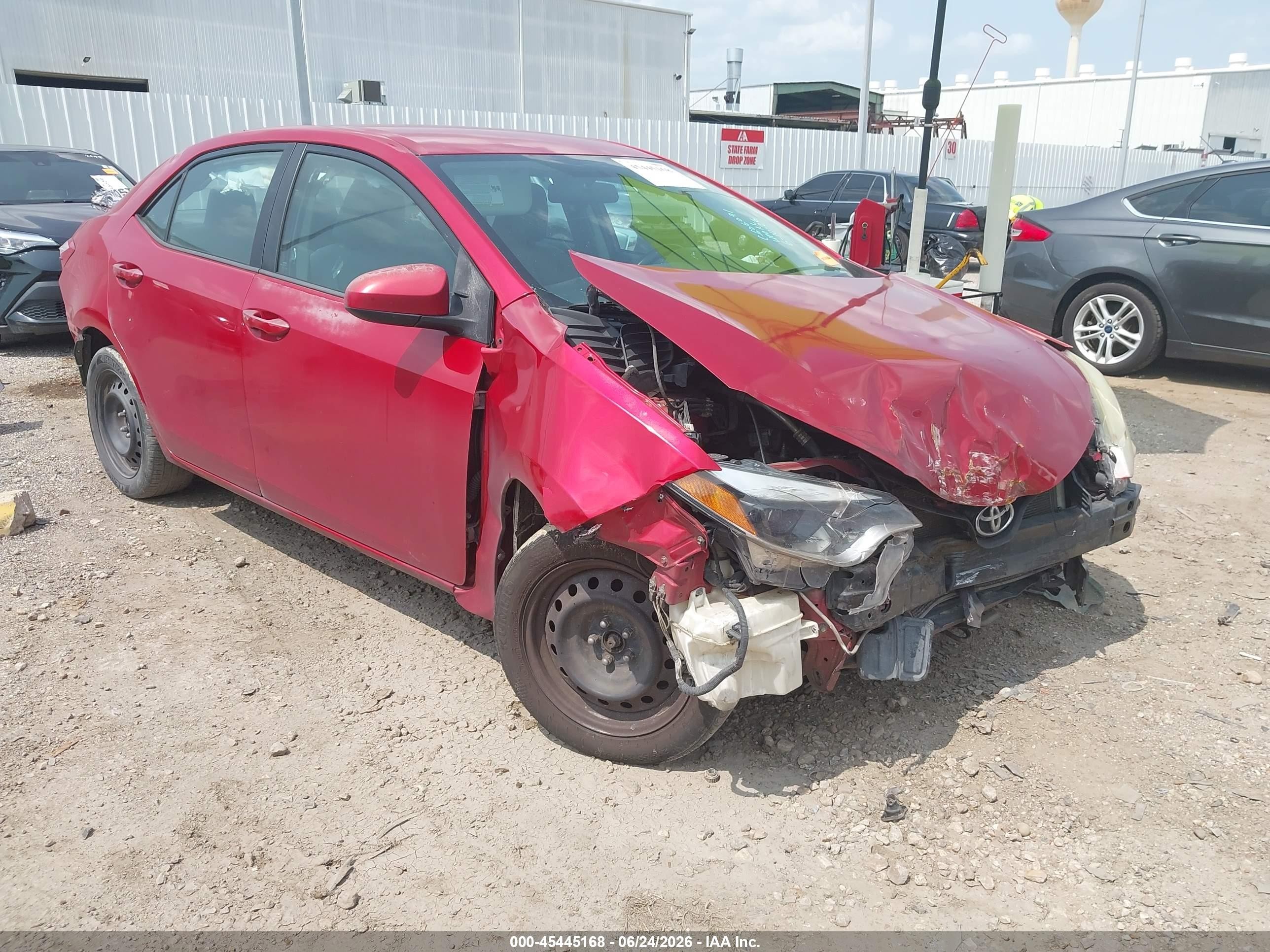 2014 Toyota Corolla Le Red vin: 2T1BURHE2EC134331