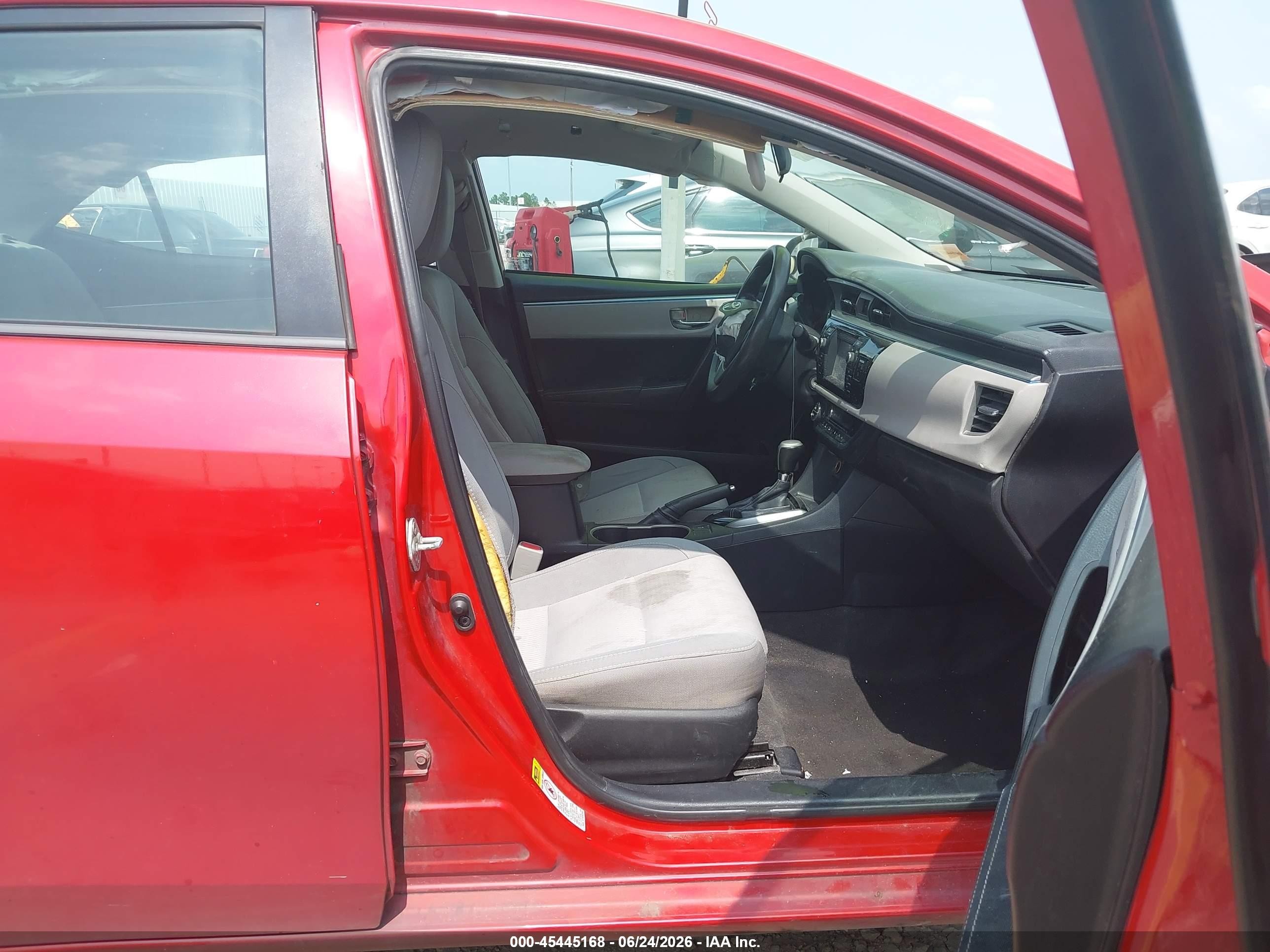 2014 Toyota Corolla Le Red vin: 2T1BURHE2EC134331