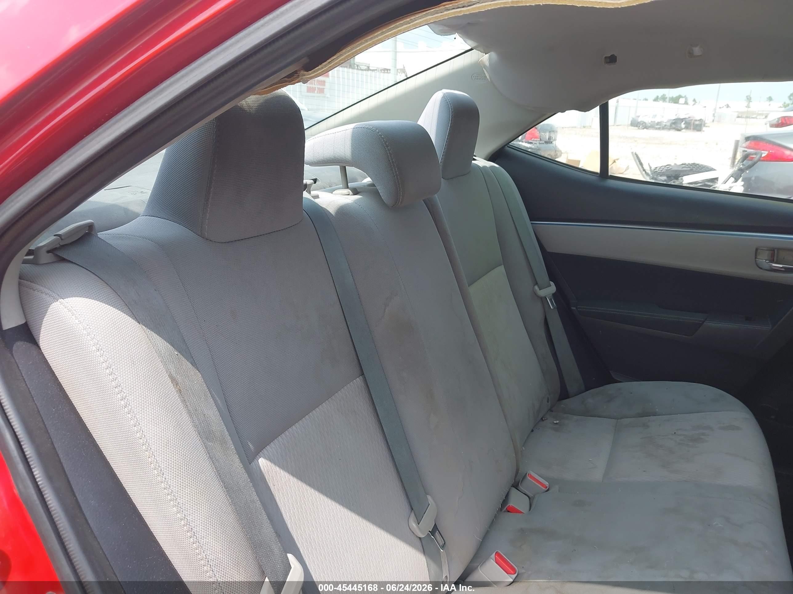 2014 Toyota Corolla Le Red vin: 2T1BURHE2EC134331