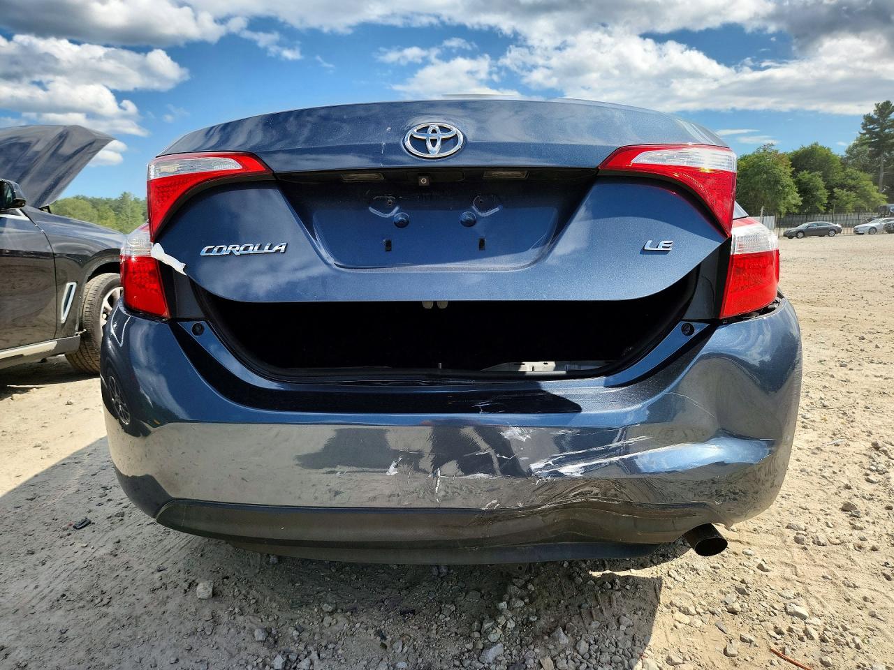 2014 Toyota Corolla Le Blue vin: 2T1BURHE2EC139481