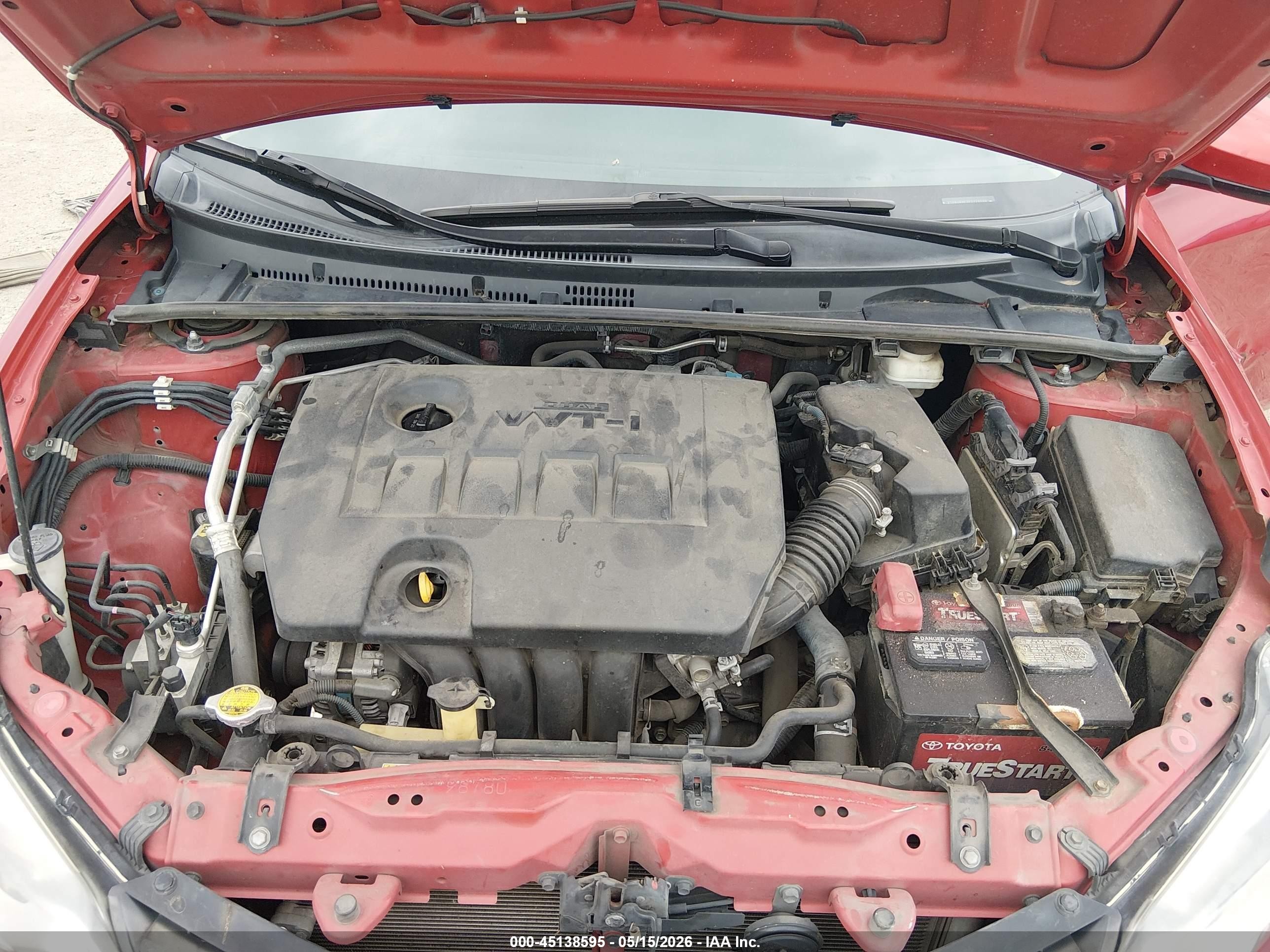 2014 Toyota Corolla Le Red vin: 2T1BURHE2EC170598