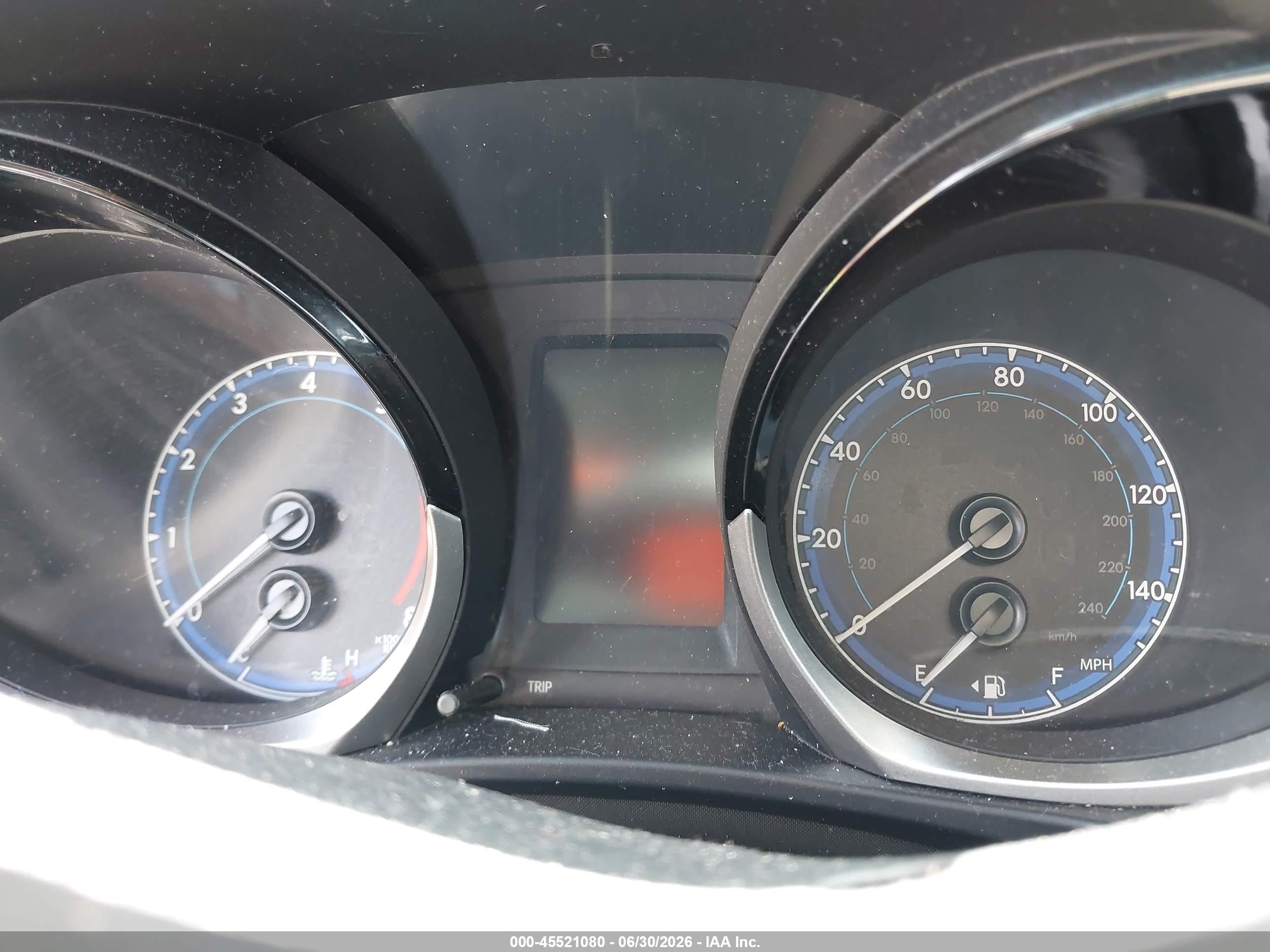 2014 Toyota Corolla S Plus Silver vin: 2T1BURHE2EC171783