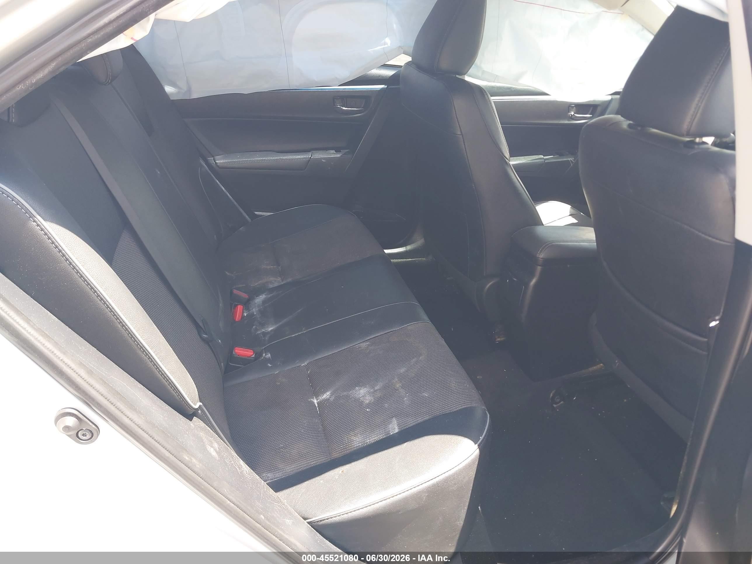2014 Toyota Corolla S Plus Silver vin: 2T1BURHE2EC171783