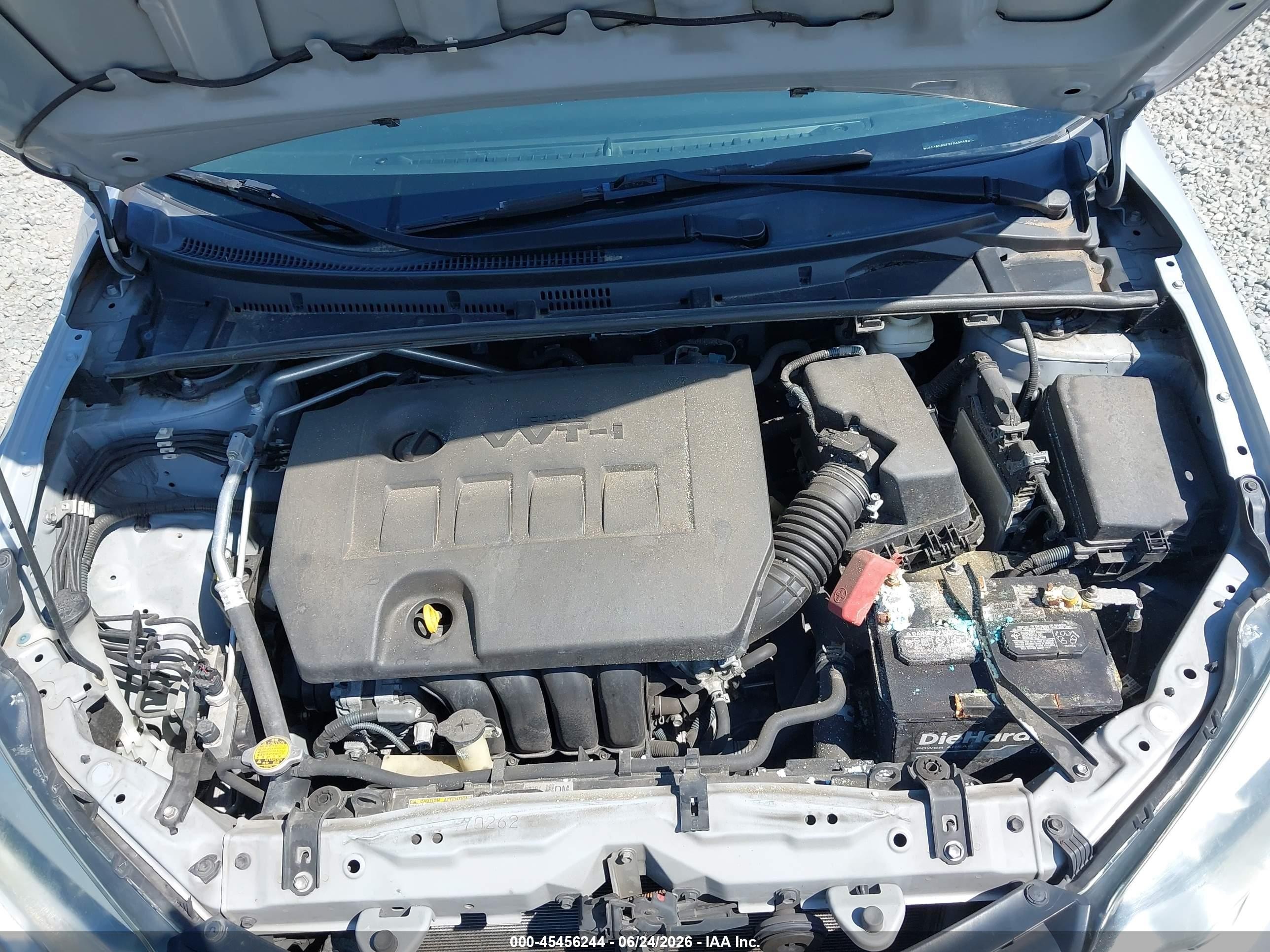 2014 Toyota Corolla Le Silver vin: 2T1BURHE2EC190589