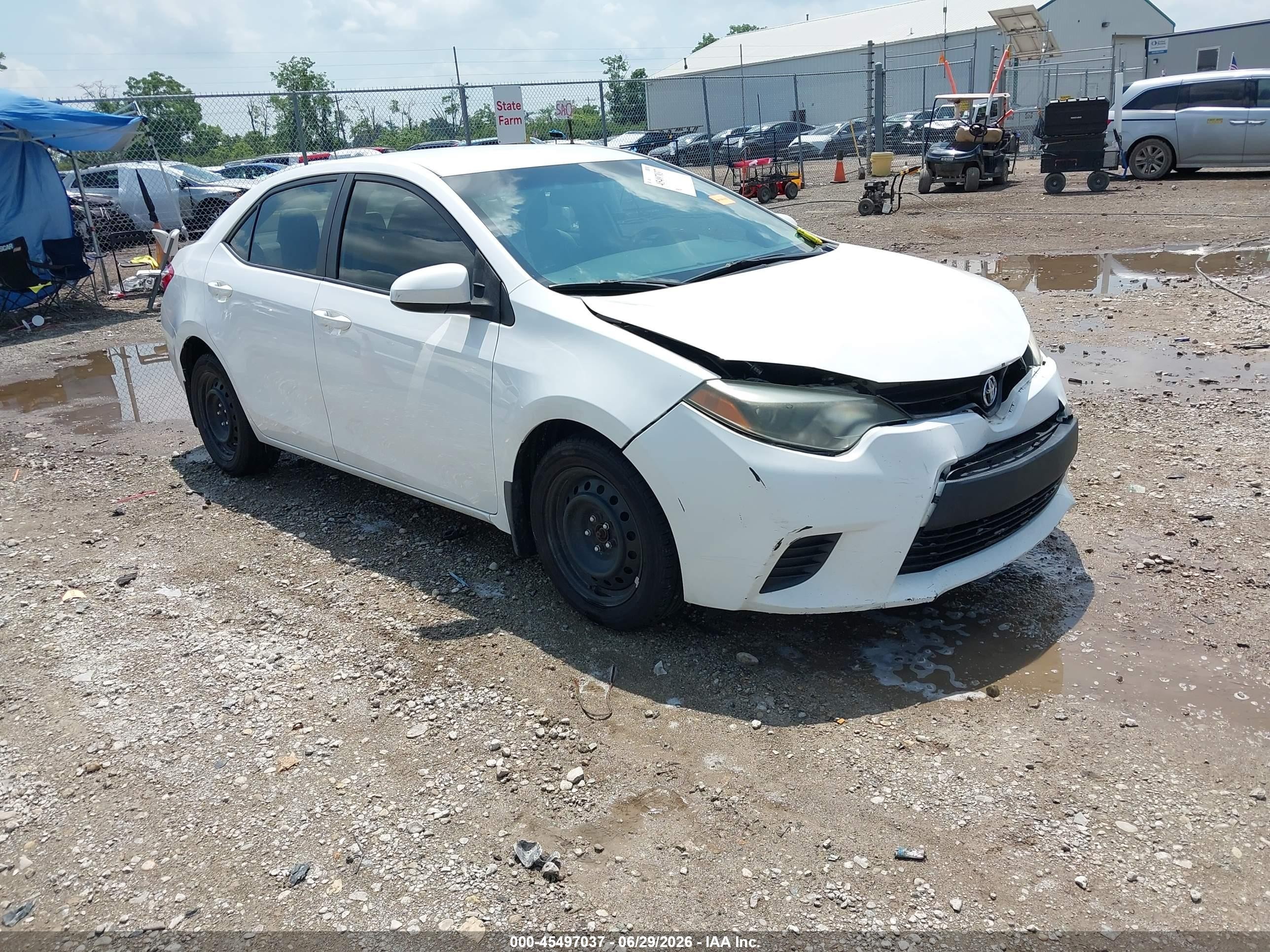 2014 Toyota Corolla Le White vin: 2T1BURHE2EC202496
