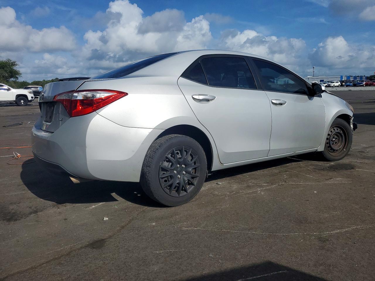 2014 Toyota Corolla Le Silver vin: 2T1BURHE2EC216298