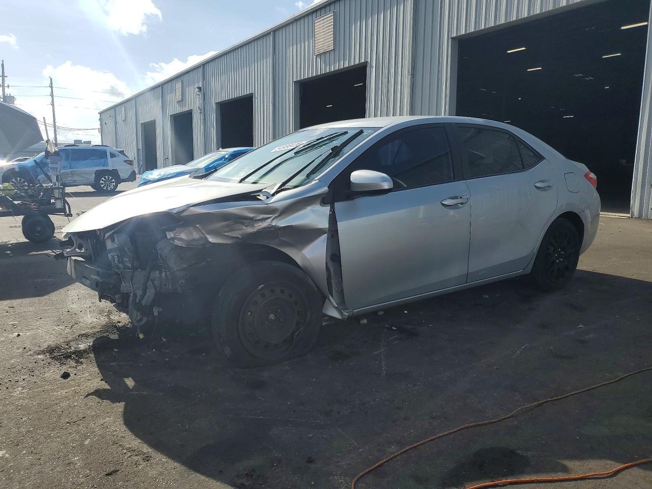 2014 Toyota Corolla Le Silver vin: 2T1BURHE2EC216298