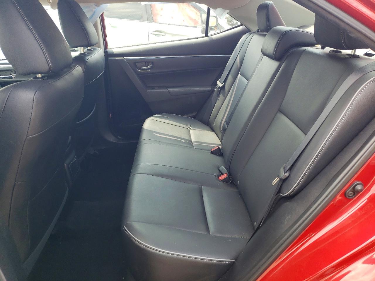 2014 Toyota Corolla S Premium Red vin: 2T1BURHE2EC227592