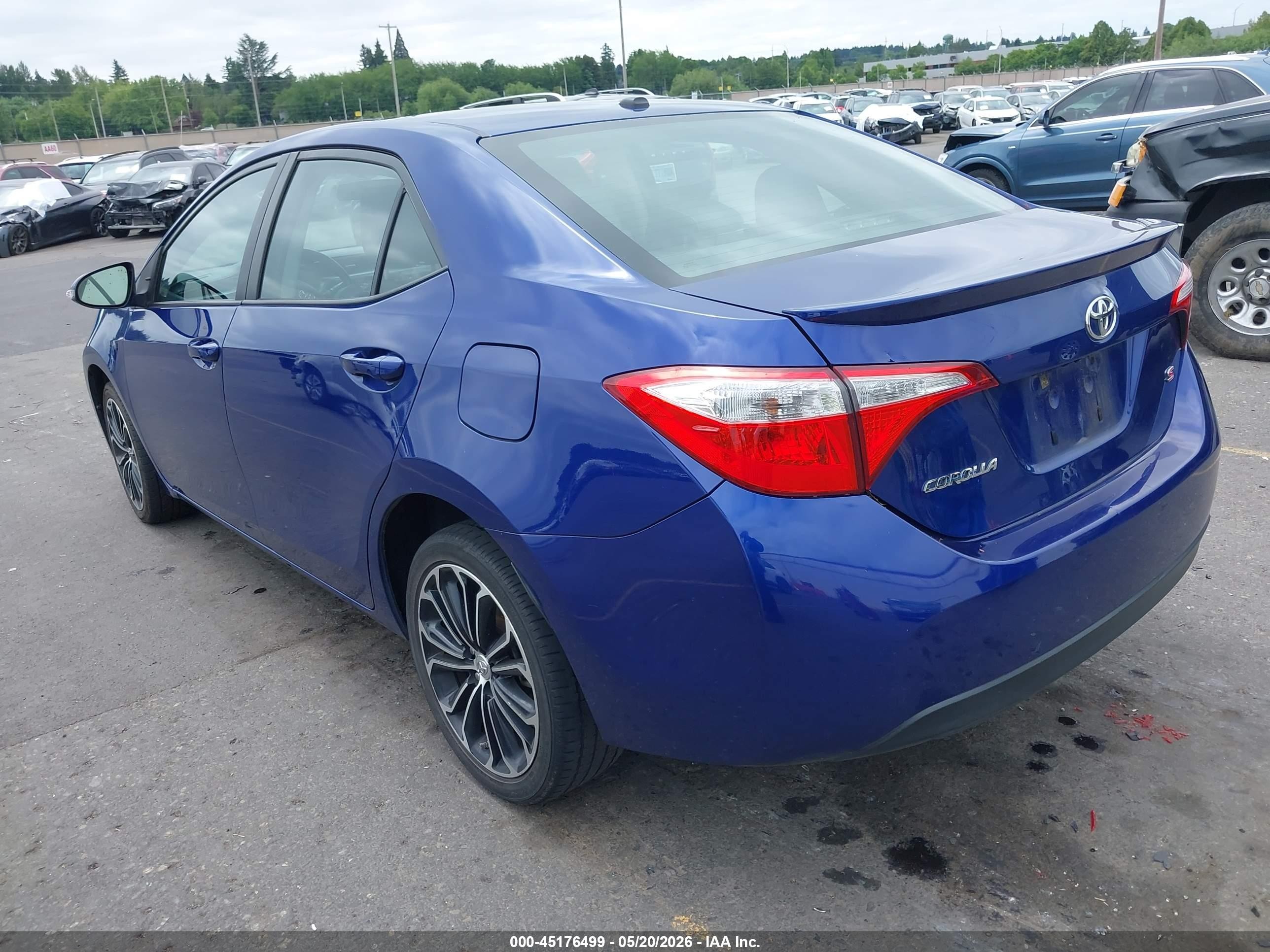 2015 Toyota Corolla S Plus Blue vin: 2T1BURHE2FC231224