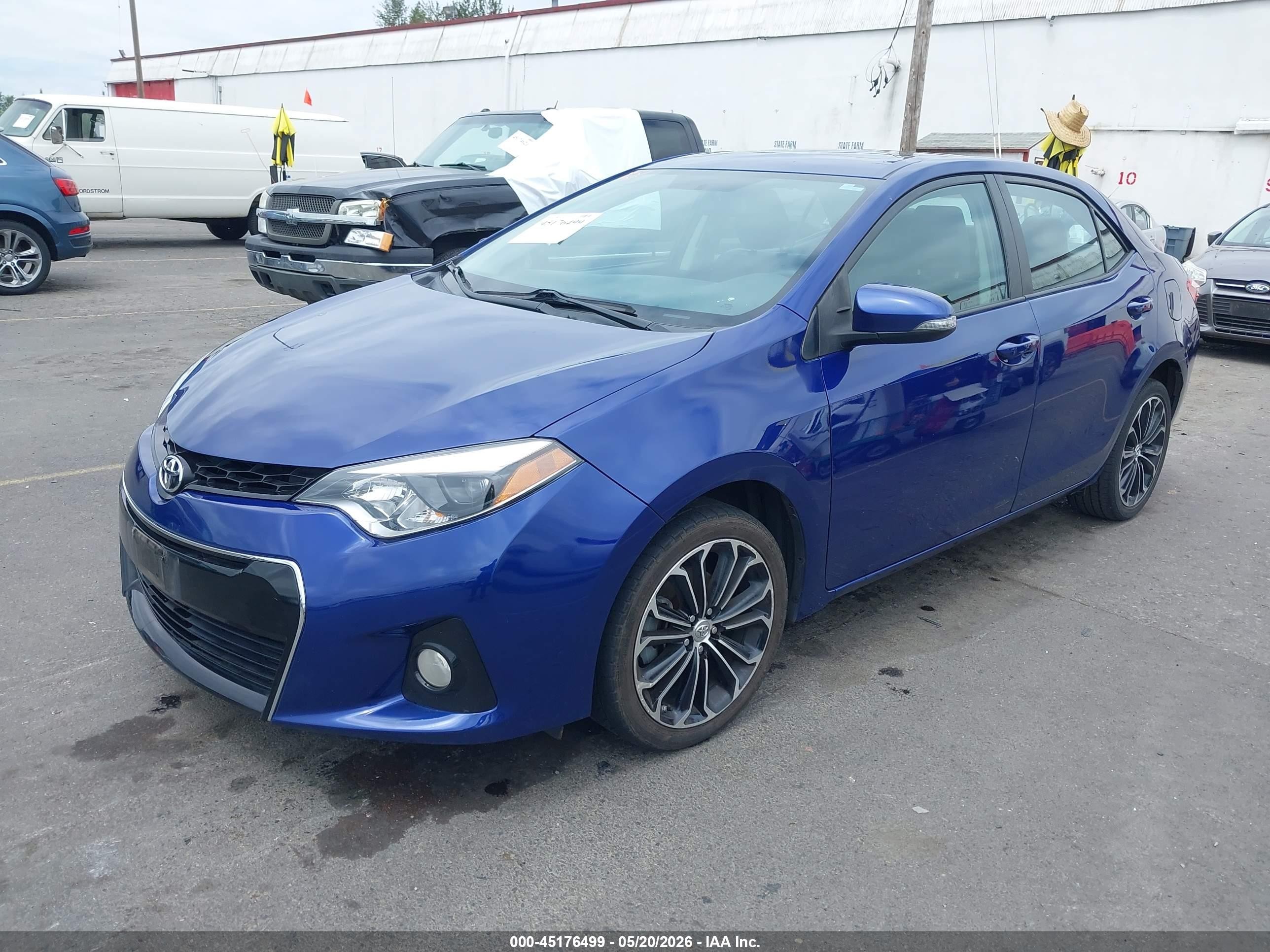 2015 Toyota Corolla S Plus Blue vin: 2T1BURHE2FC231224