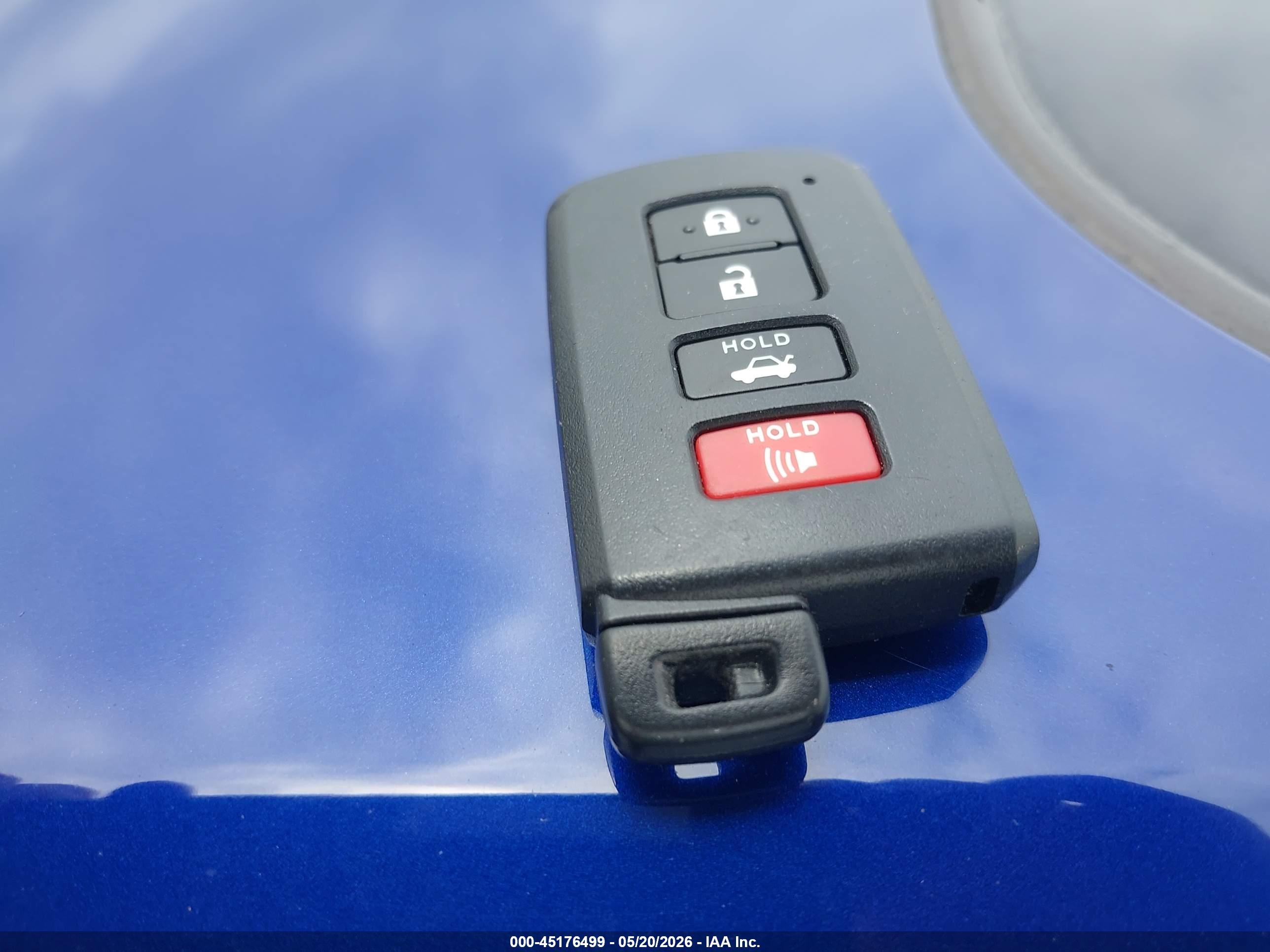 2015 Toyota Corolla S Plus Blue vin: 2T1BURHE2FC231224