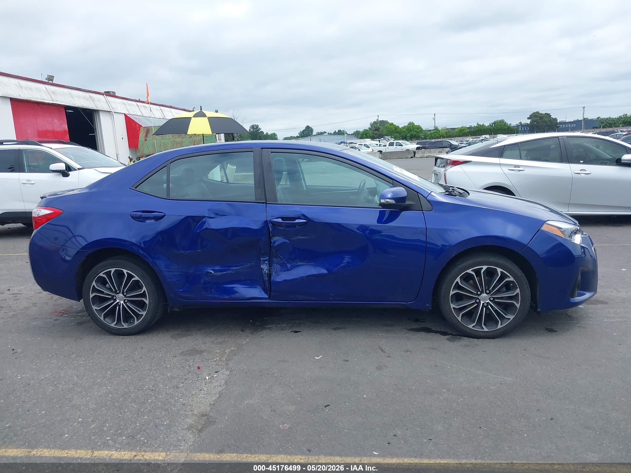 2015 Toyota Corolla S Plus Blue vin: 2T1BURHE2FC231224