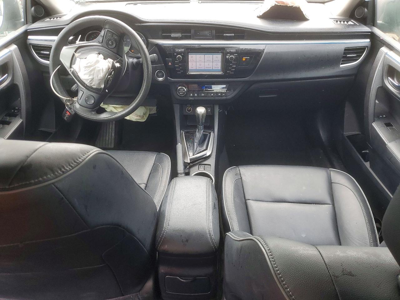 2015 Toyota Corolla Le Premium White vin: 2T1BURHE2FC232373
