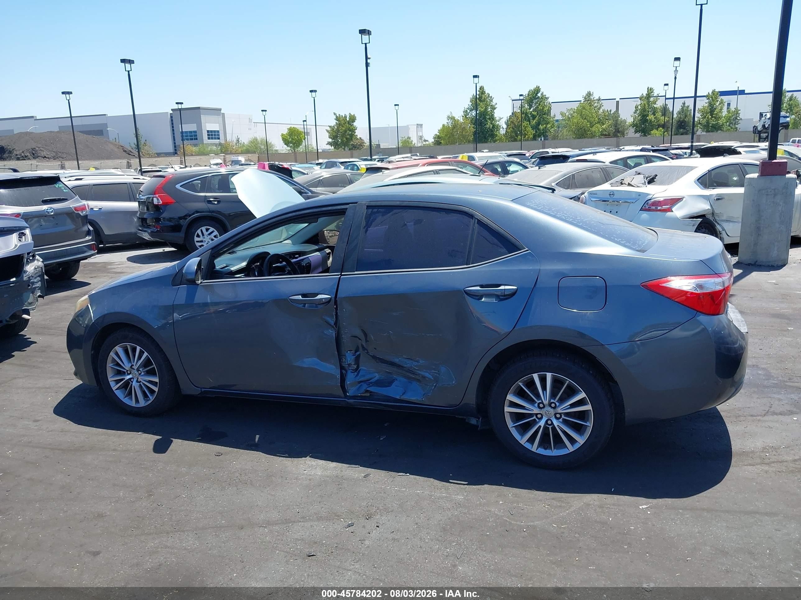 2015 Toyota Corolla Le Plus Синий vin: 2T1BURHE2FC268757
