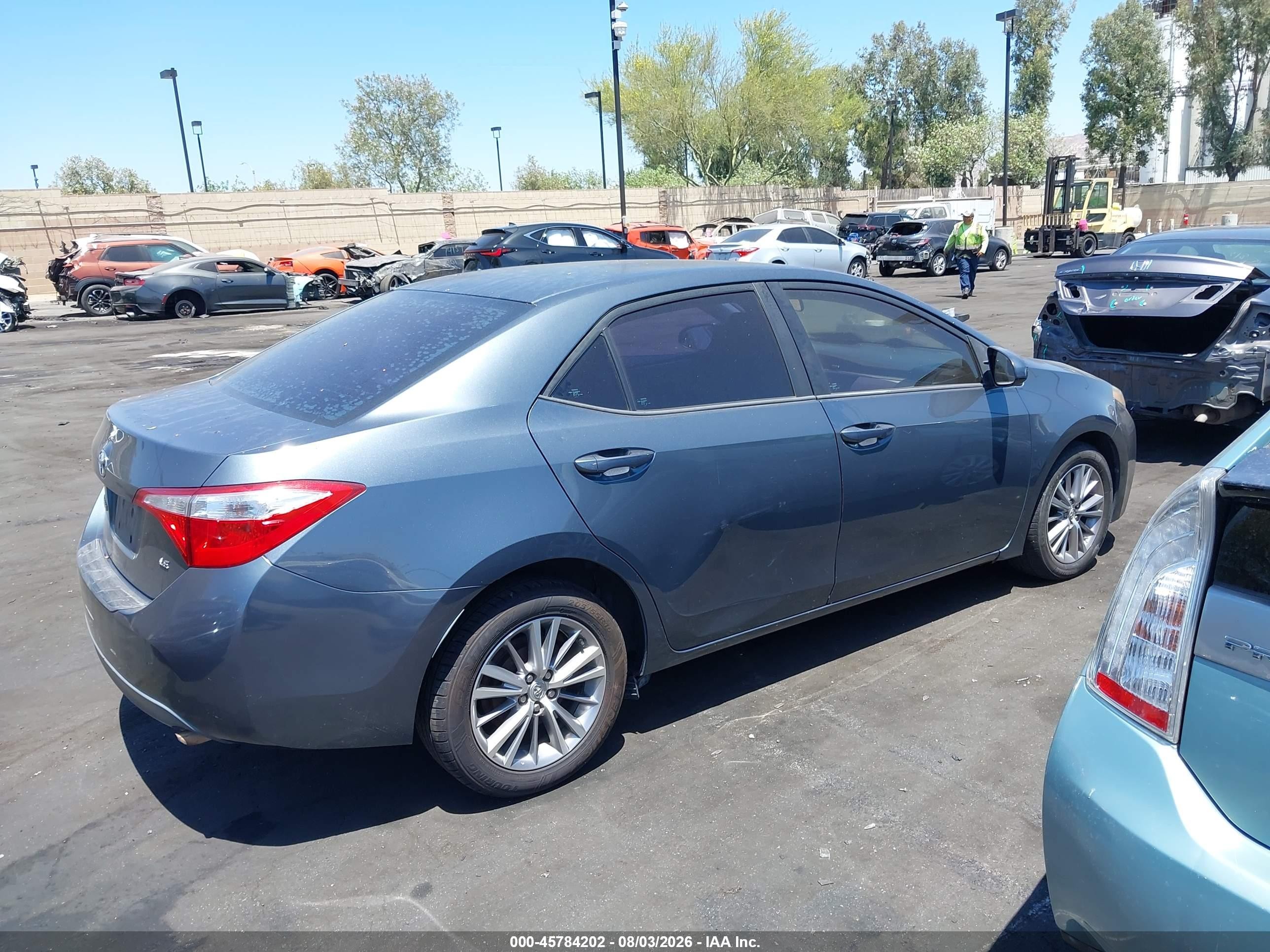 2015 Toyota Corolla Le Plus Синий vin: 2T1BURHE2FC268757