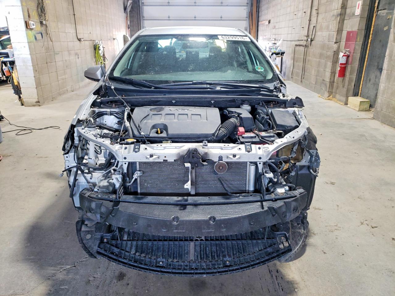 2015 Toyota Corolla Le Silver vin: 2T1BURHE2FC268905