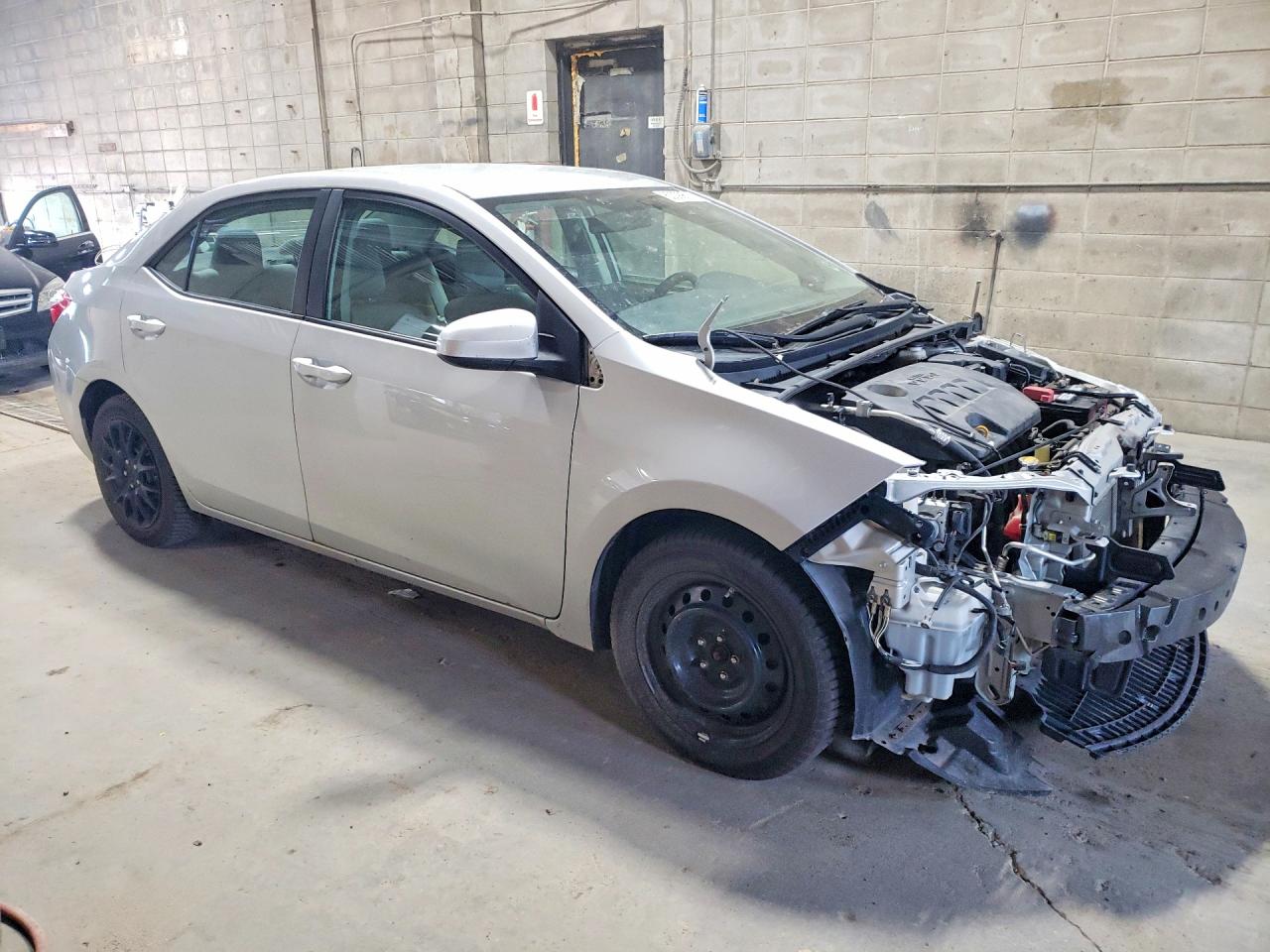 2015 Toyota Corolla Le Silver vin: 2T1BURHE2FC268905