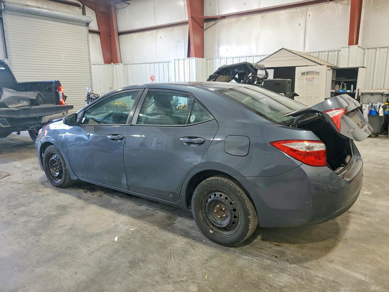 2015 Toyota Corolla Le Blue vin: 2T1BURHE2FC270136
