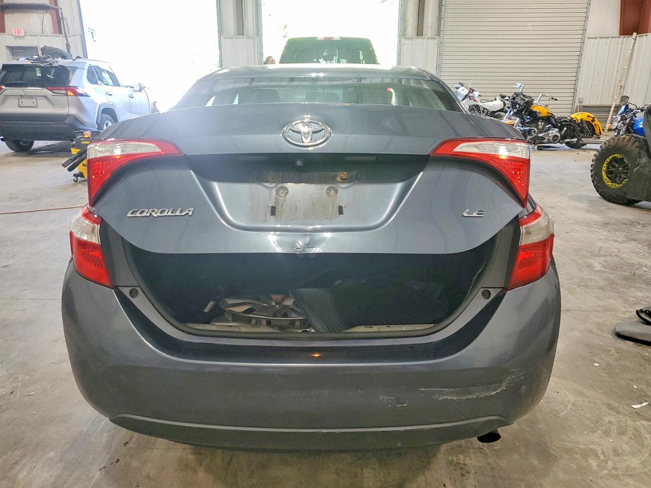 2015 Toyota Corolla Le Blue vin: 2T1BURHE2FC270136