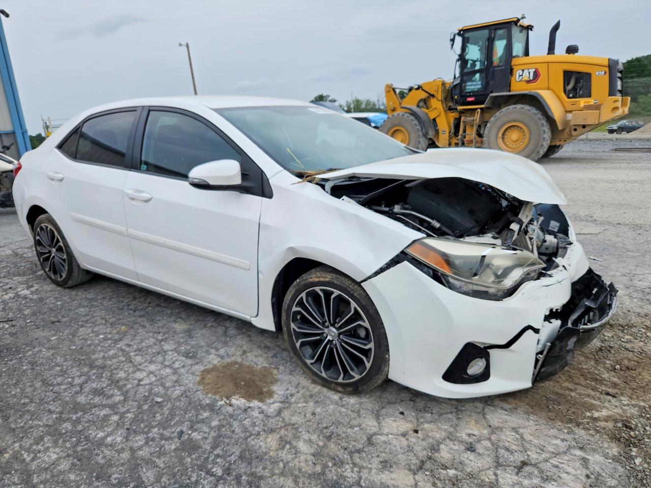 2015 Toyota Corolla S Plus White vin: 2T1BURHE2FC275241