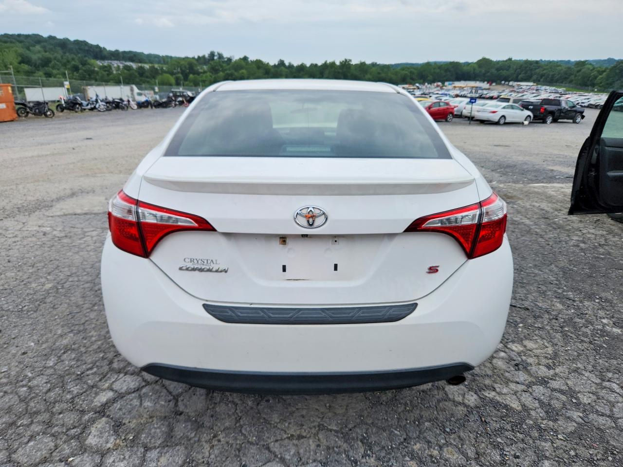 2015 Toyota Corolla S Plus White vin: 2T1BURHE2FC275241