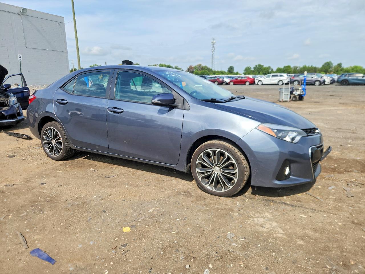 2015 Toyota Corolla S Plus Blue vin: 2T1BURHE2FC280567