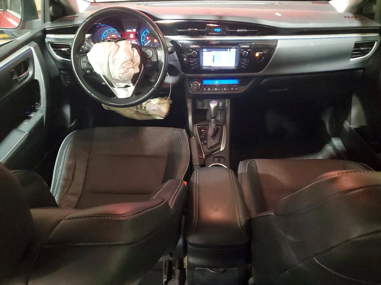2015 Toyota Corolla S Plus Красный vin: 2T1BURHE2FC282724