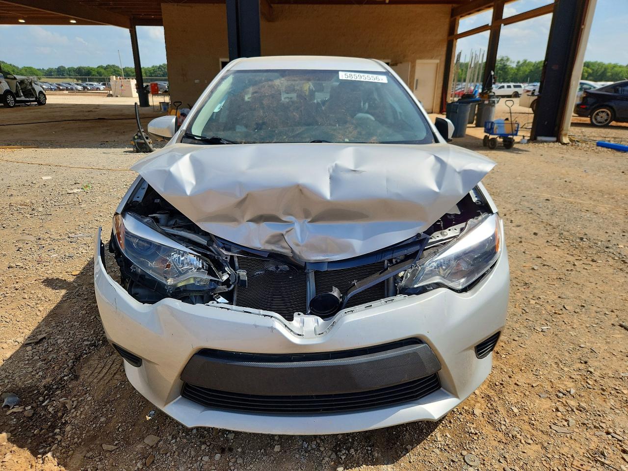 2015 Toyota Corolla L Серебряный vin: 2T1BURHE2FC294582