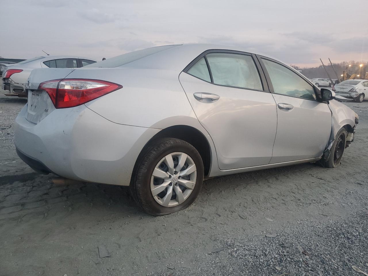 2015 Toyota Corolla L Silver vin: 2T1BURHE2FC294839