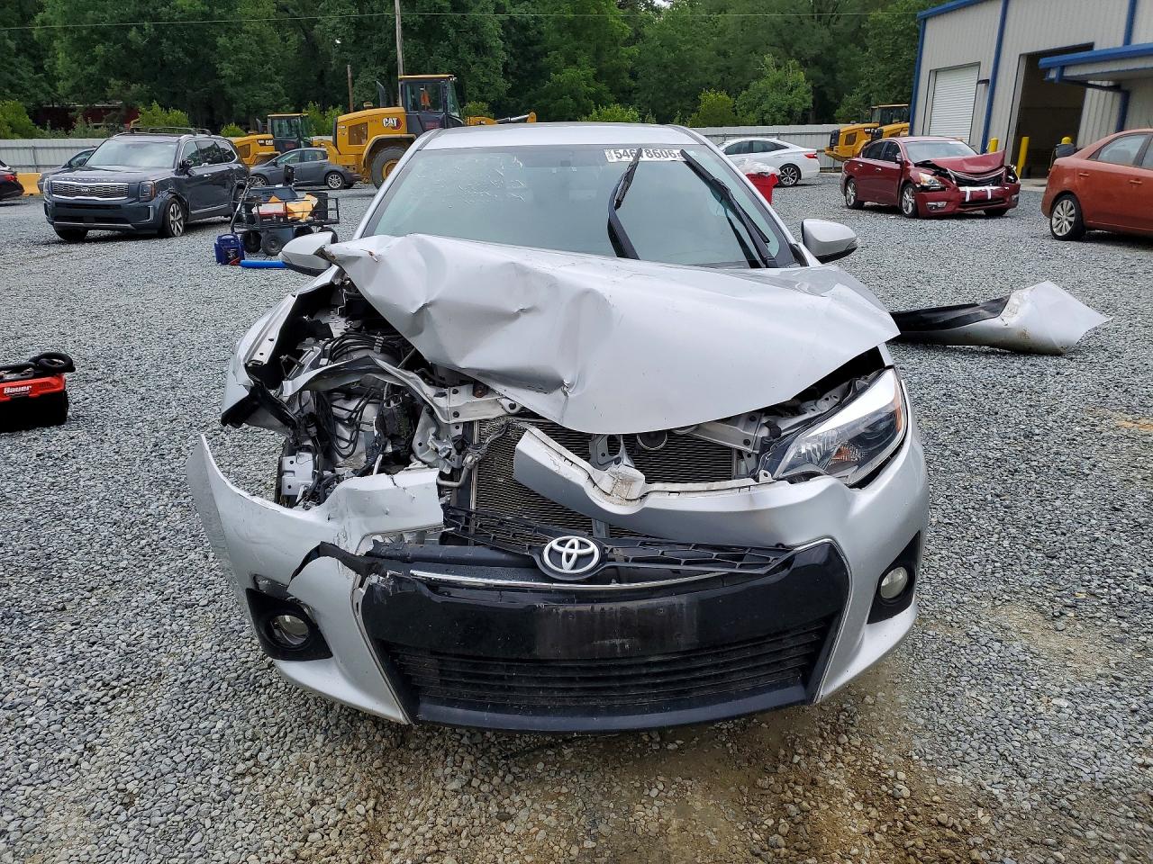 2015 Toyota Corolla S Plus Silver vin: 2T1BURHE2FC304284