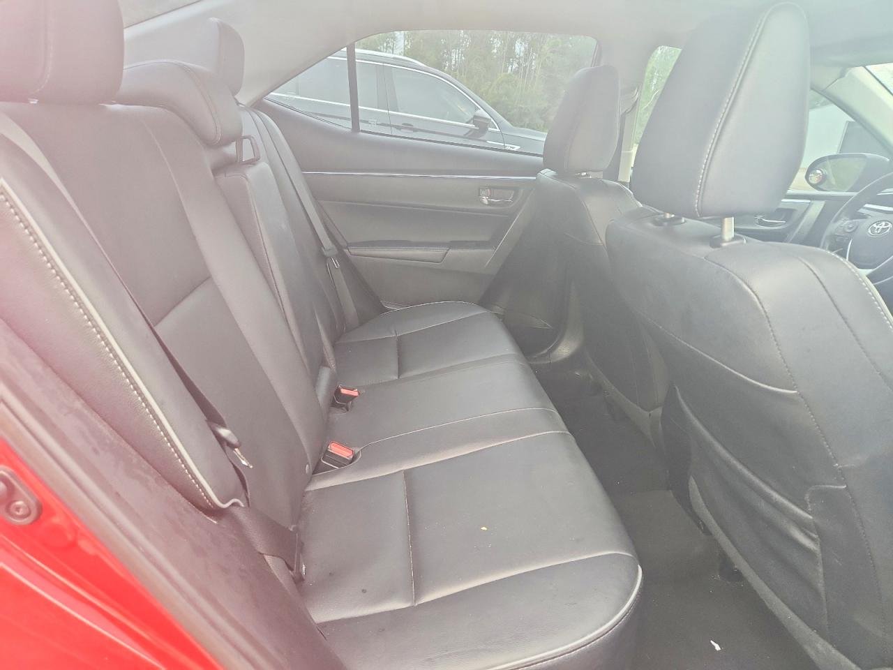 2015 Toyota Corolla L Red vin: 2T1BURHE2FC314362